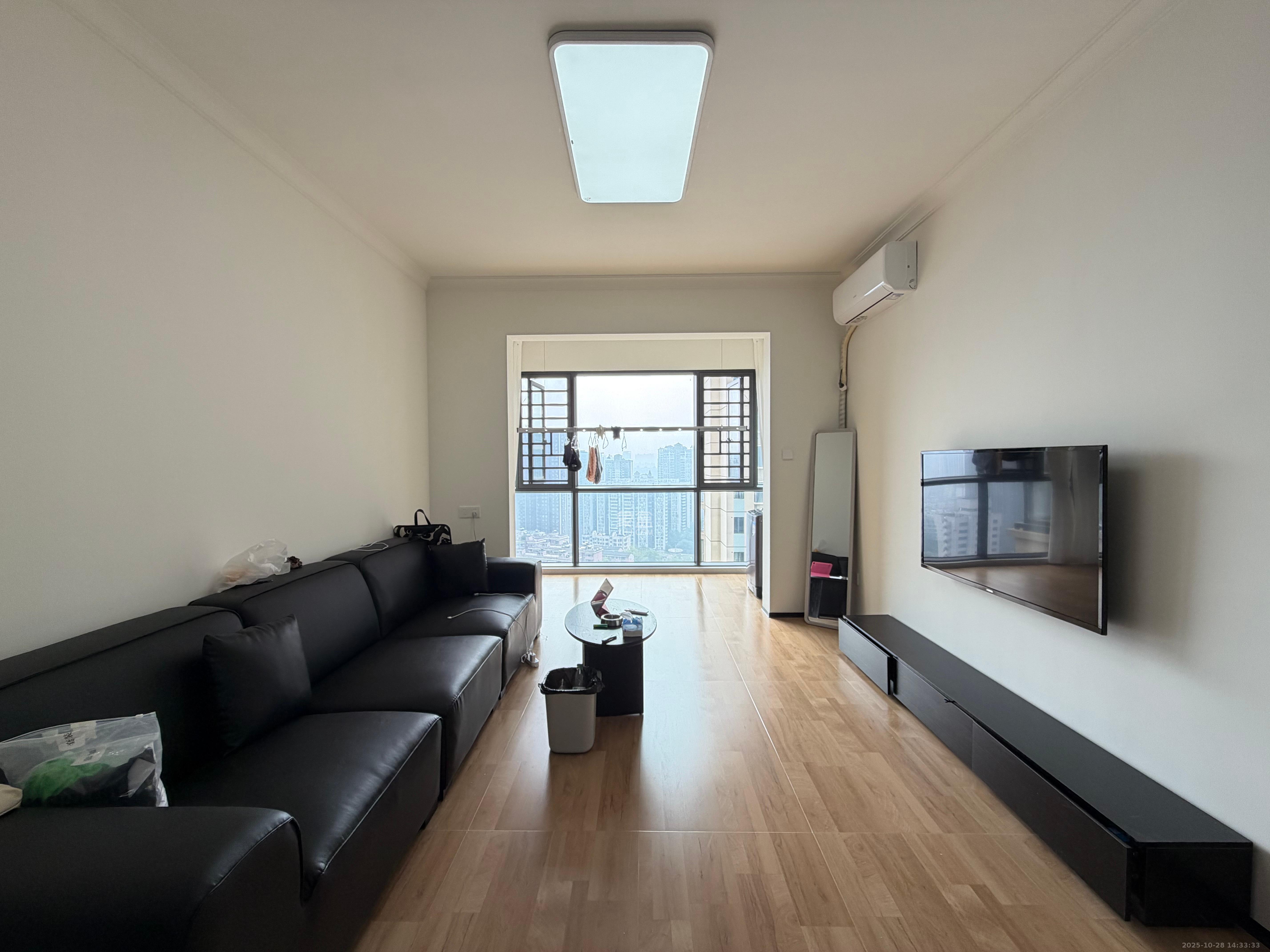 岭福家苑(天心佳苑)  2室1厅1卫    3000.0元/月 岭福家苑(天心佳苑)  2室1厅1卫    3000.0元/月室内图1