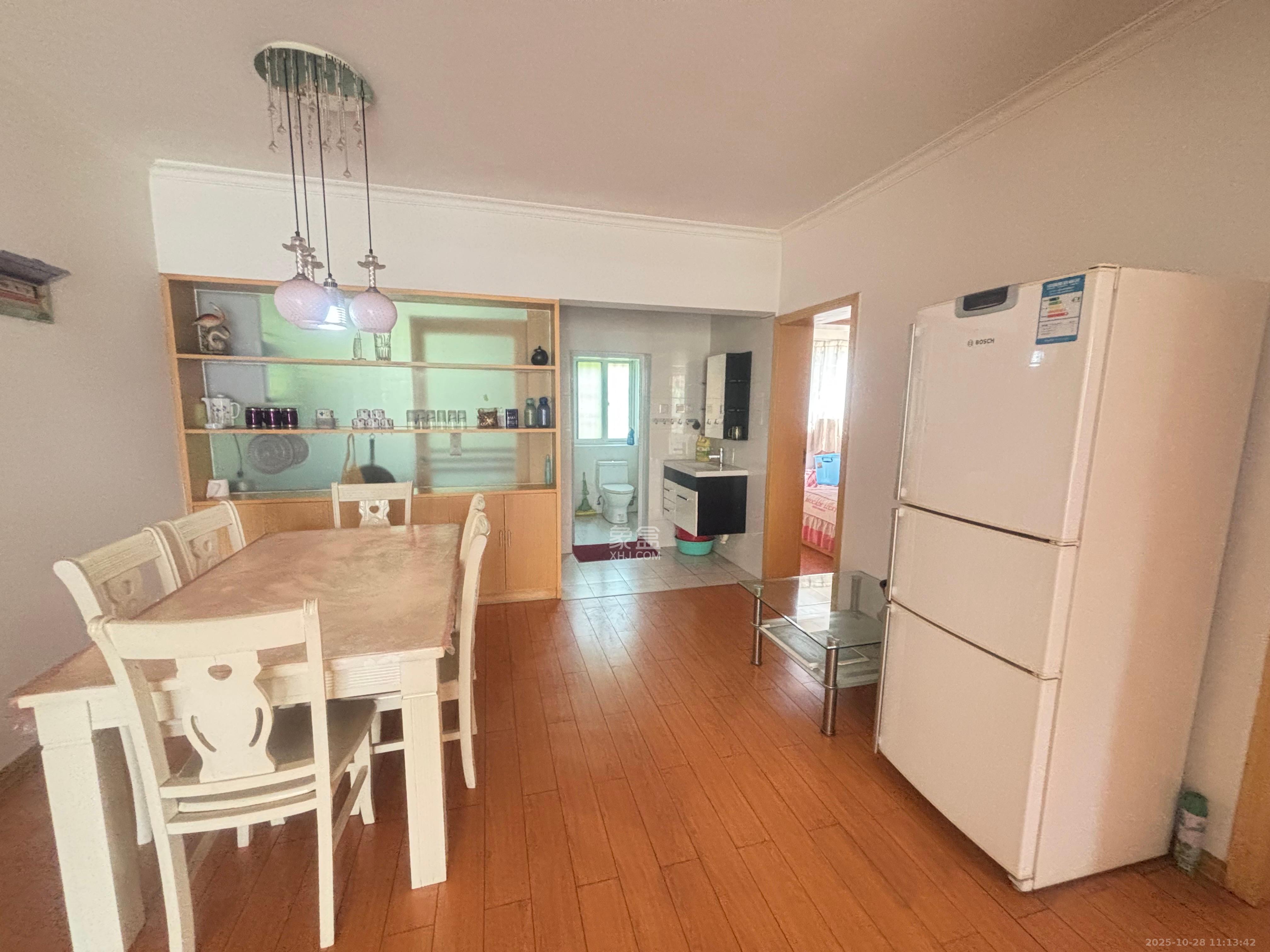 鄱阳小区 1室0厅0卫 1500.0元/月 鄱阳小区 1室0厅0卫 1500.0元/月室内图