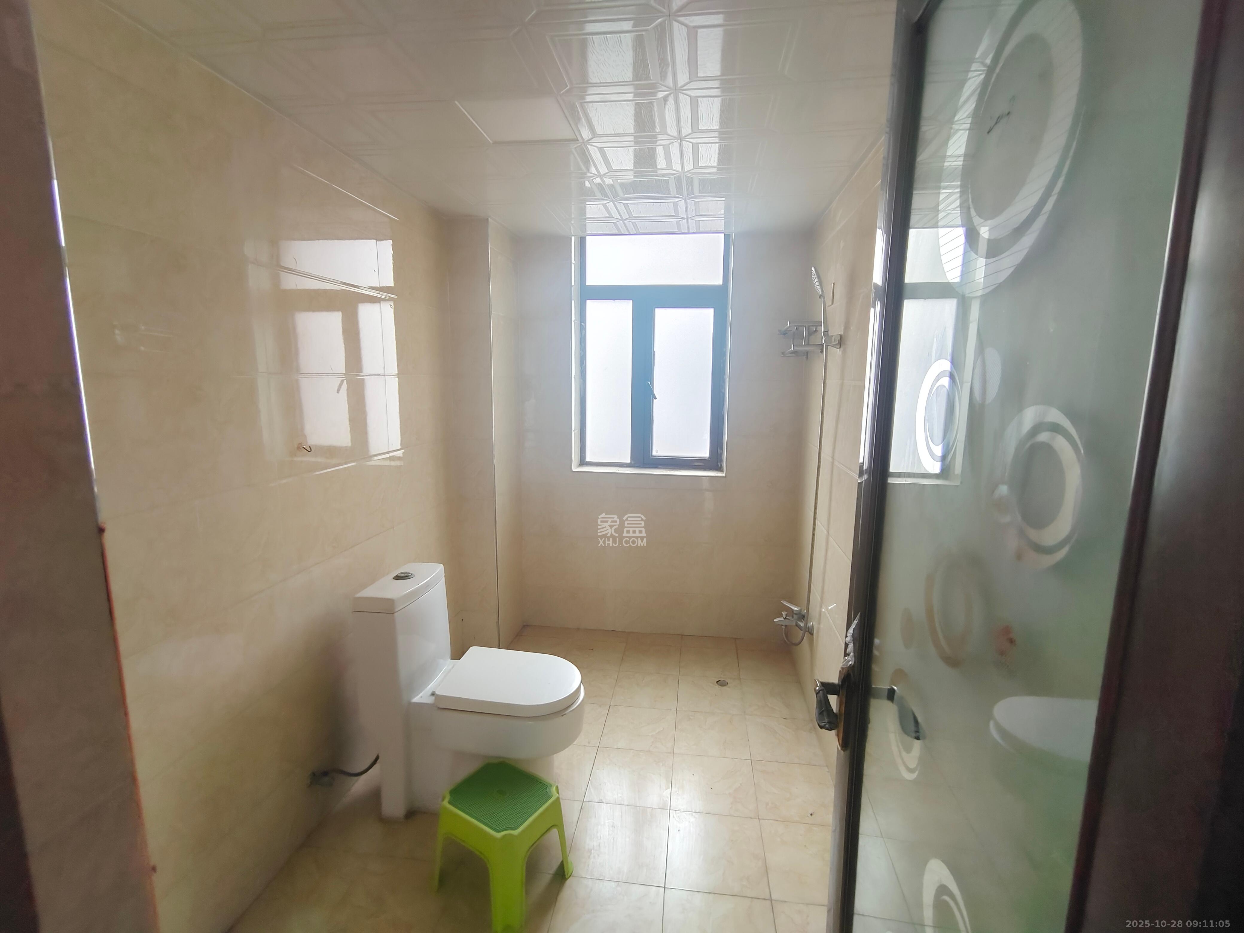 长沙县国土资源局宿舍  1室1厅1卫    1111.0元/月 长沙县国土资源局宿舍  1室1厅1卫    1111.0元/月室内图