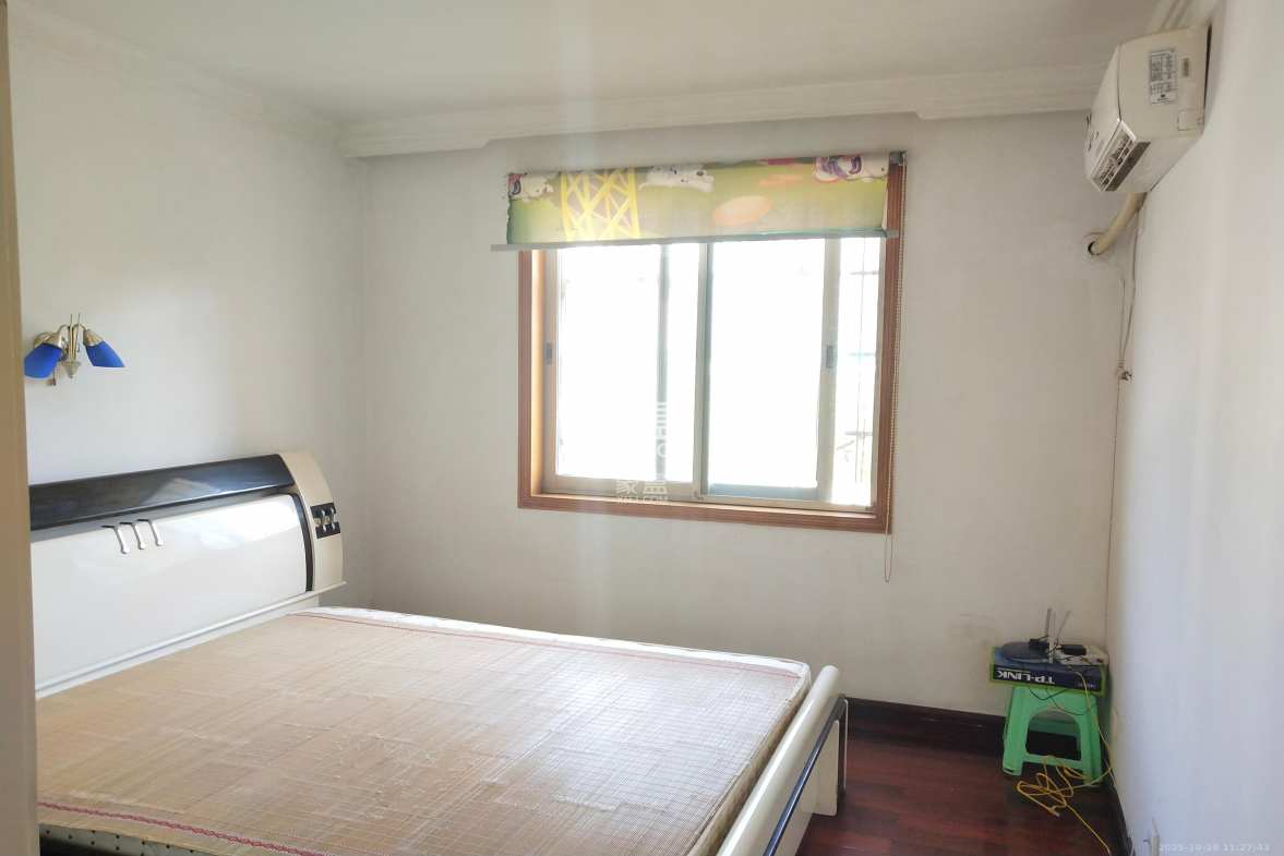 新世纪家园 2室1厅1卫 2000.0元/月 新世纪家园 2室1厅1卫 2000.0元/月室内图