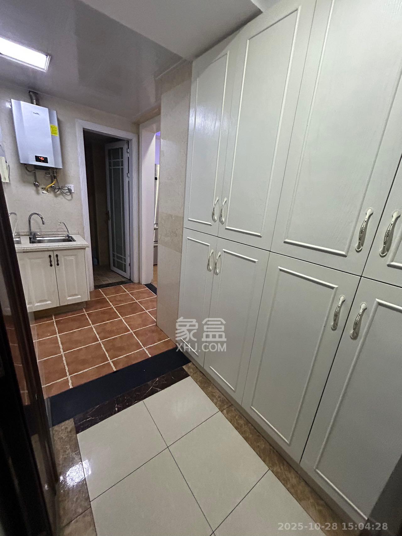 少帅府 2室1厅1卫 2300.0元/月 少帅府 2室1厅1卫 2300.0元/月室内图