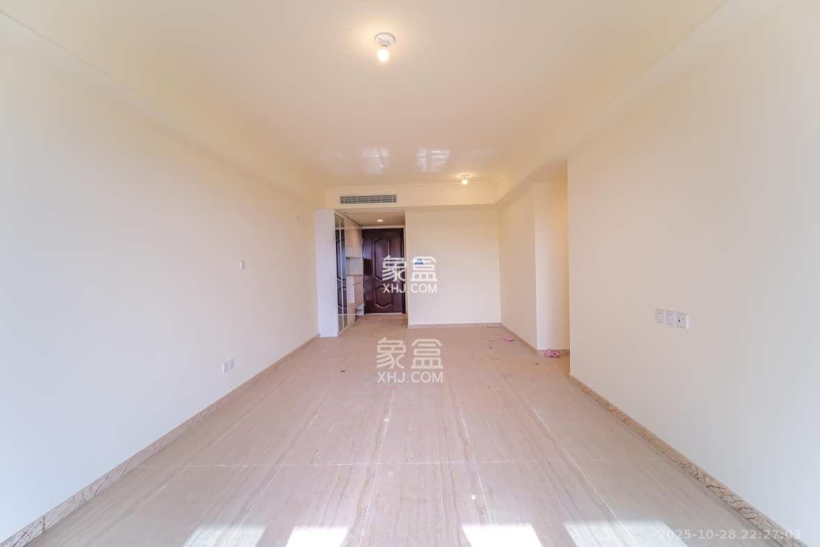 碧桂园翘楚棠 3室2厅2卫 88.68万 碧桂园翘楚棠 3室2厅2卫 88.68万客厅