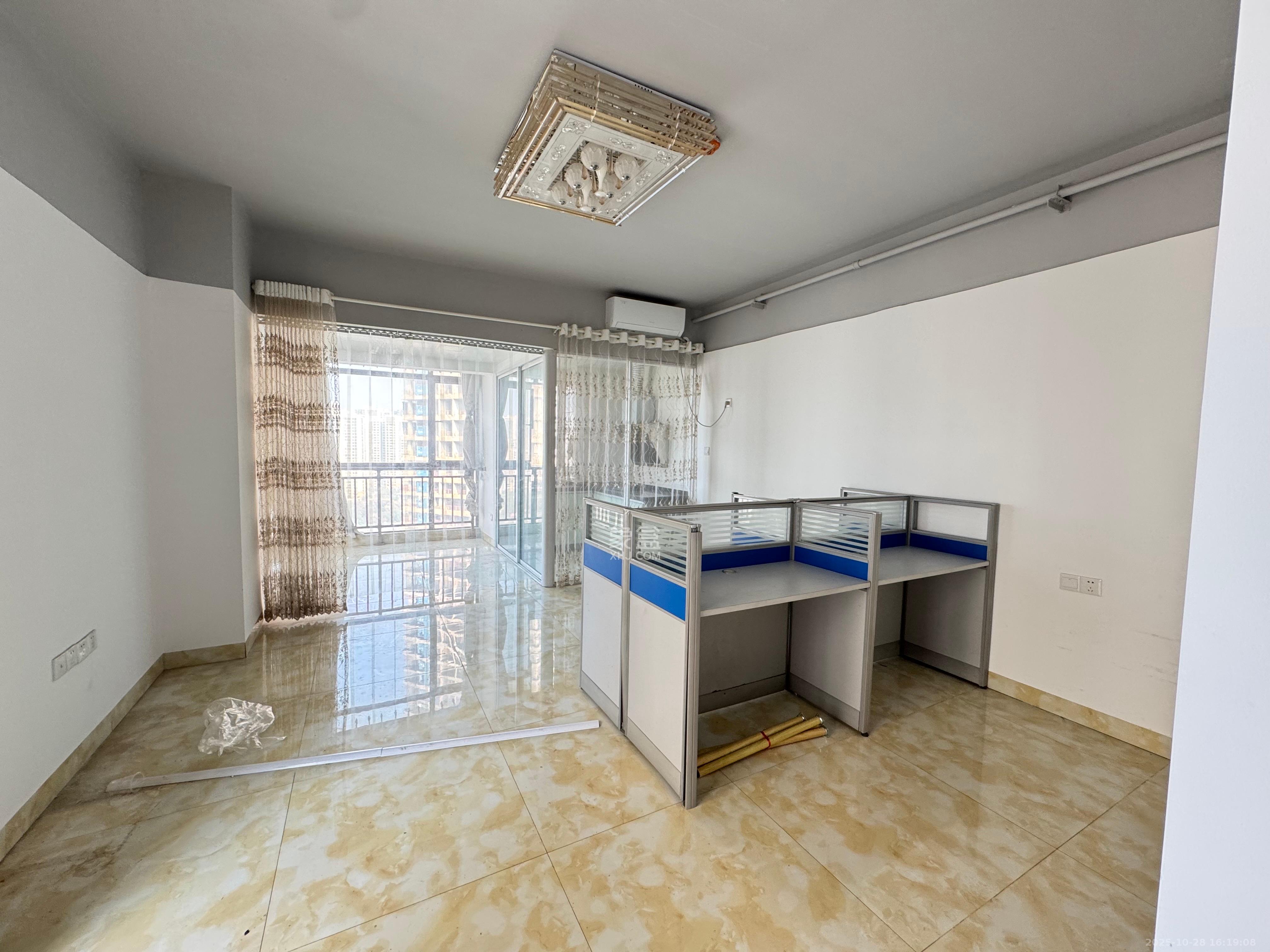 新天地步步高 1室1厅1卫 1200.0元/月 新天地步步高 1室1厅1卫 1200.0元/月室内图