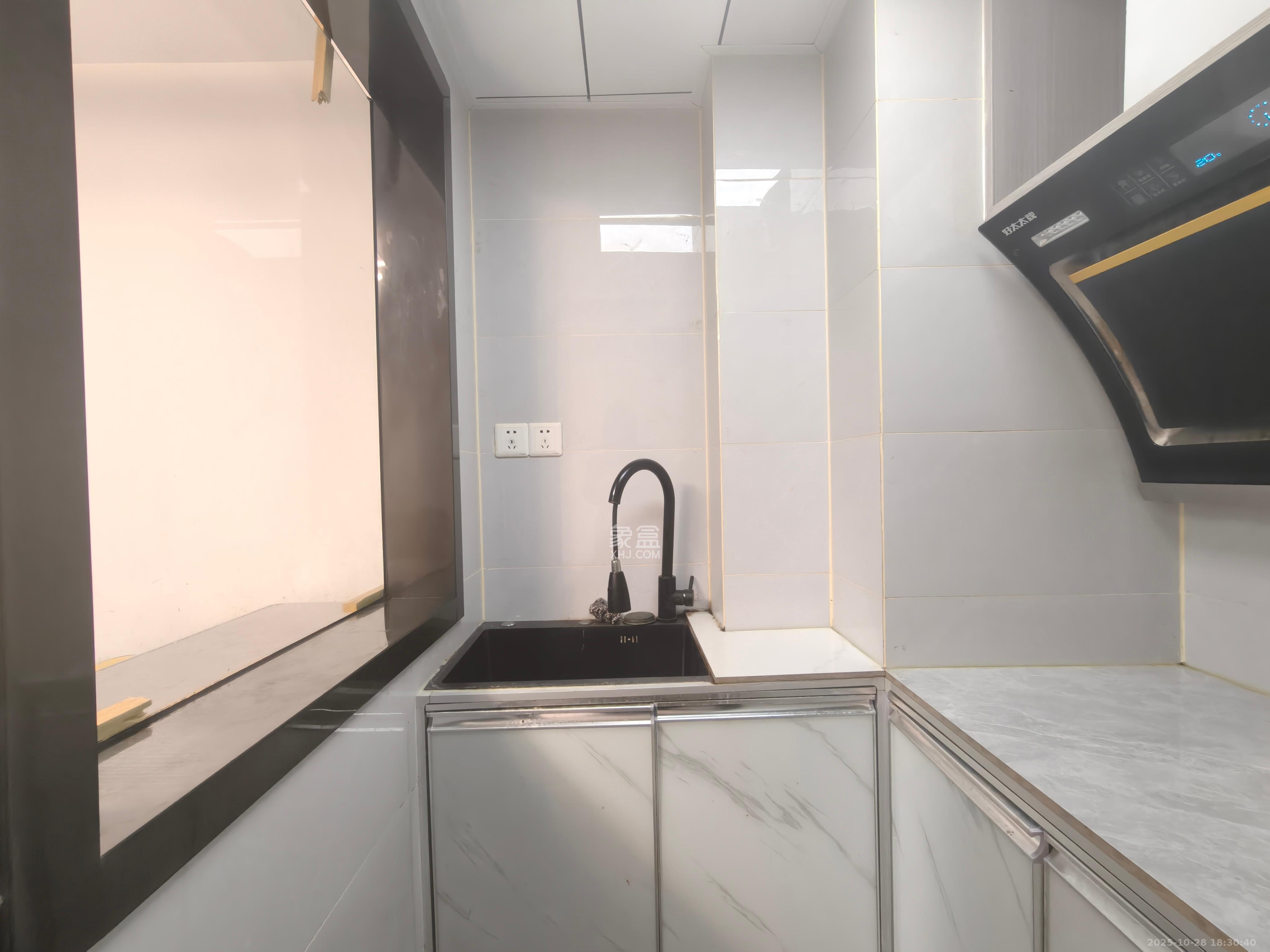 碧桂园星荟  1室0厅0卫    1200.0元/月室内图