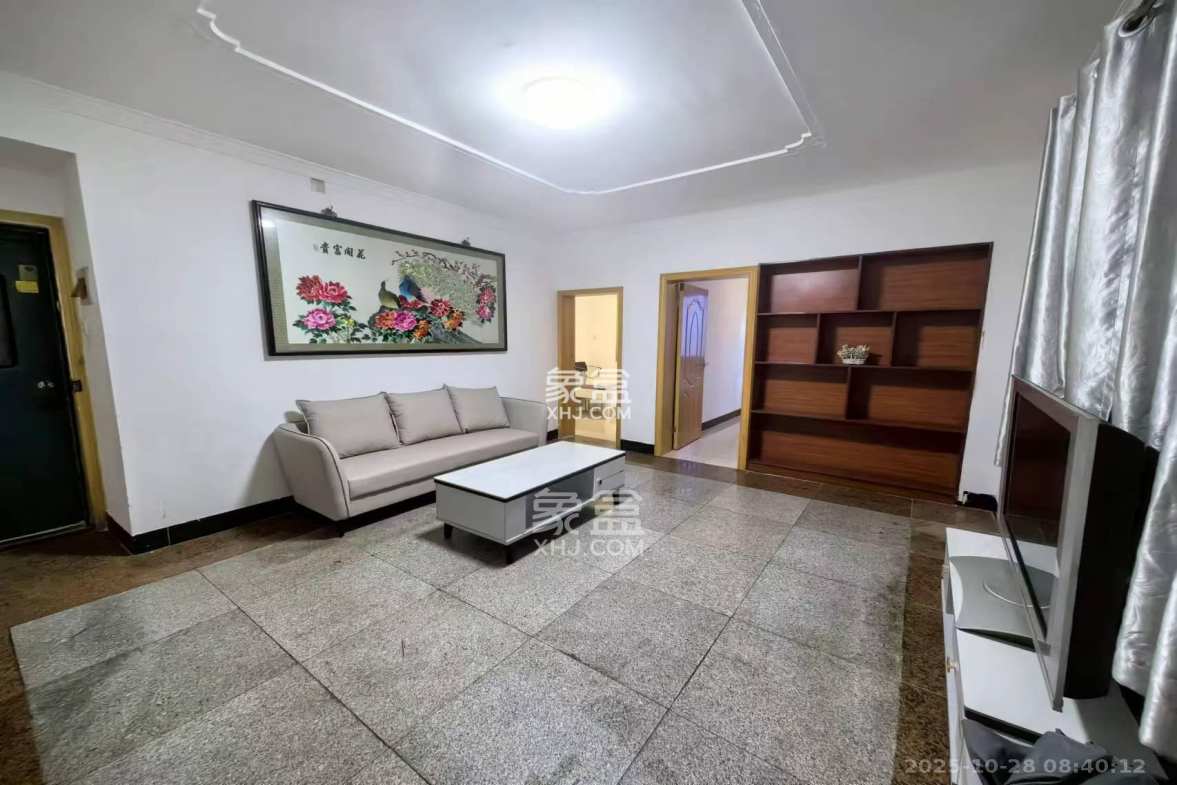 吉景小区 2室2厅1卫 1800.0元/月 吉景小区 2室2厅1卫 1800.0元/月室内图