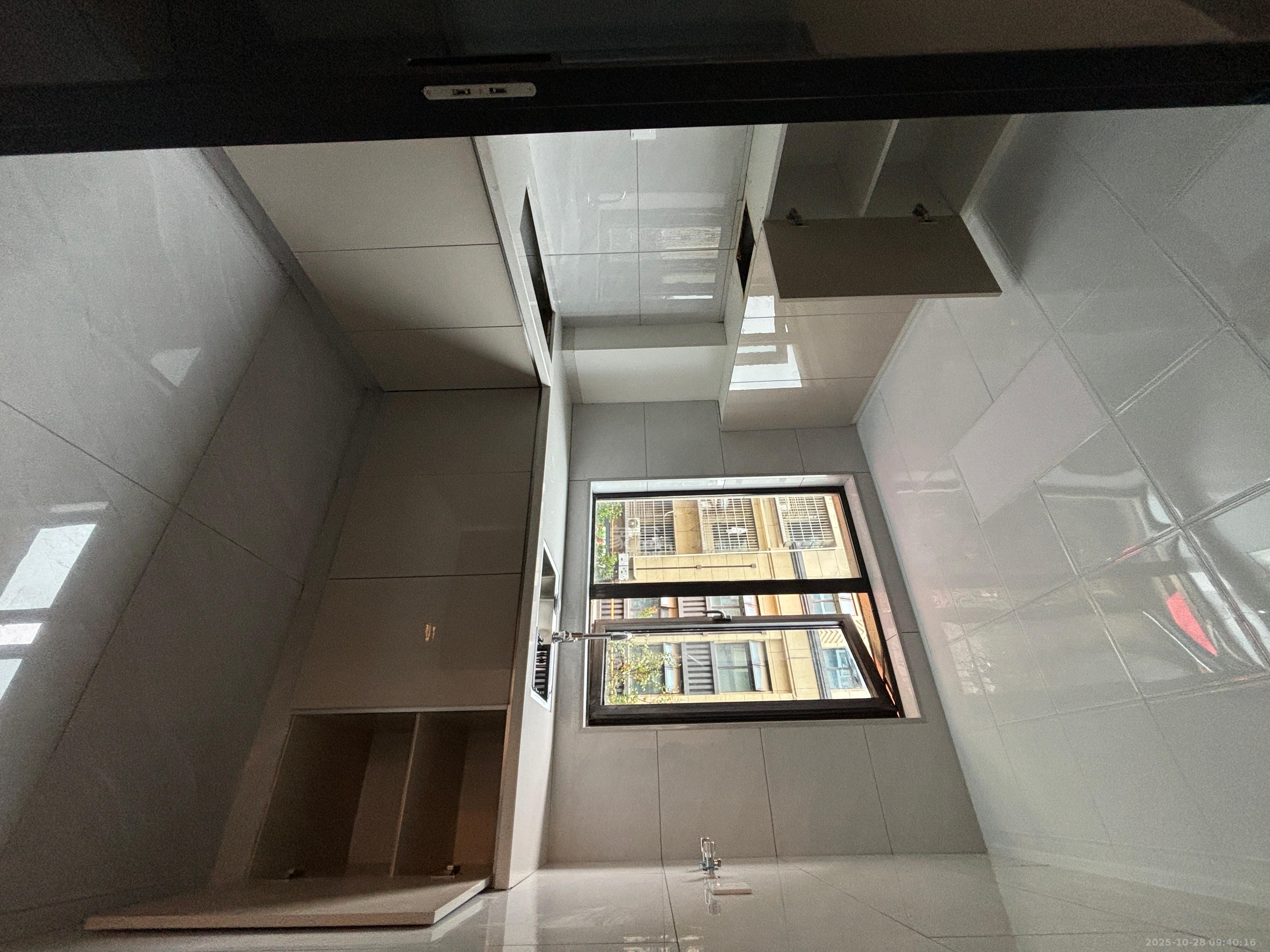 财汇新天地（财汇商务广场）  3室2厅1卫    2000.0元/月室内图