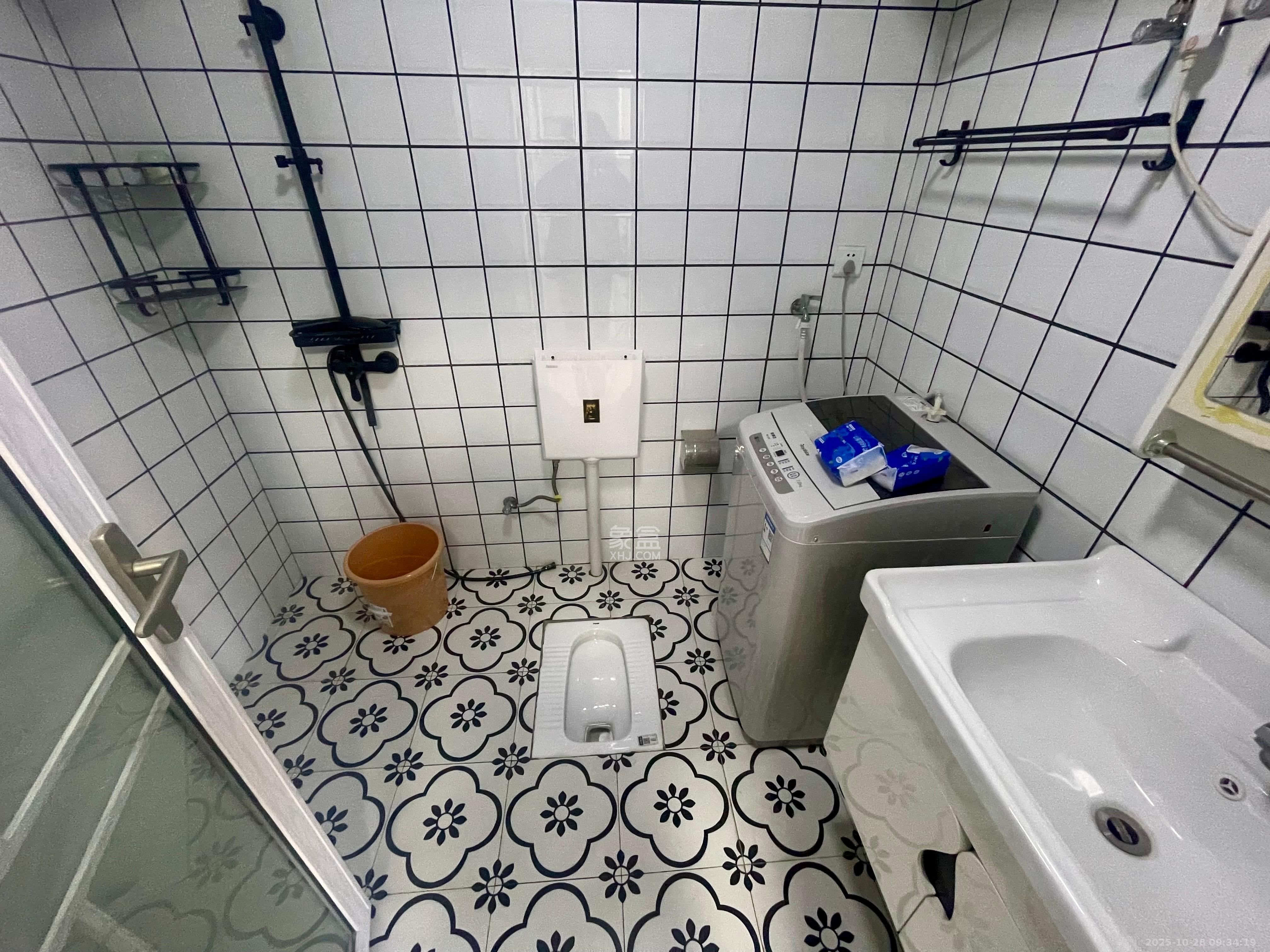 奥克斯缔壹城 1室1厅1卫 1300.0元/月 奥克斯缔壹城 1室1厅1卫 1300.0元/月室内图