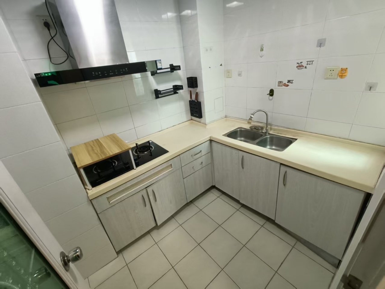 华宝雅苑 1室1厅1卫 2000.0元/月 华宝雅苑 1室1厅1卫 2000.0元/月室内图