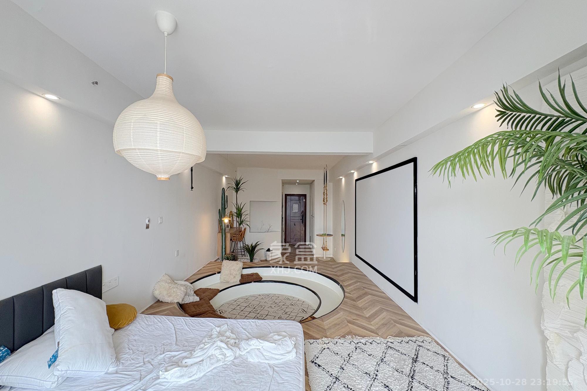 天心华庭  1室1厅1卫    42.8万客厅