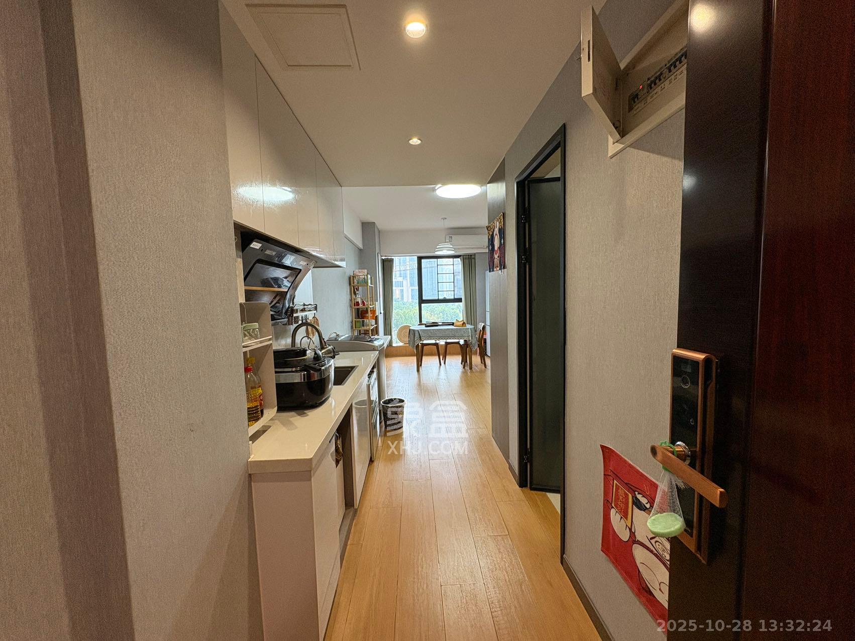 碧桂园印象  1室0厅0卫    1400.0元/月 碧桂园印象  1室0厅0卫    1400.0元/月