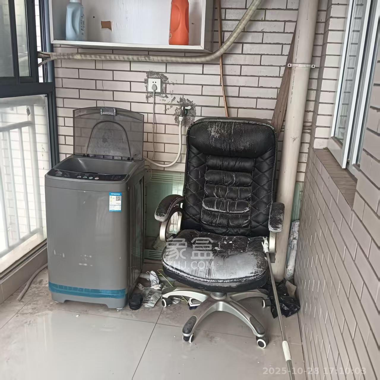 湘瑞嘉园  2室1厅1卫    1500.0元/月 湘瑞嘉园  2室1厅1卫    1500.0元/月室内图