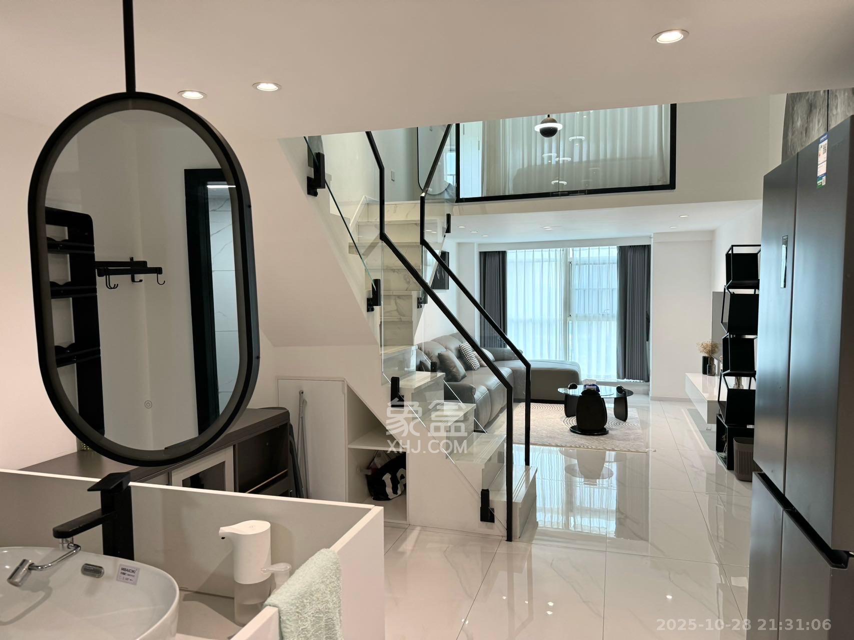 中建嘉和城  2室2厅1卫    2300.0元/月 中建嘉和城  2室2厅1卫    2300.0元/月室内图1