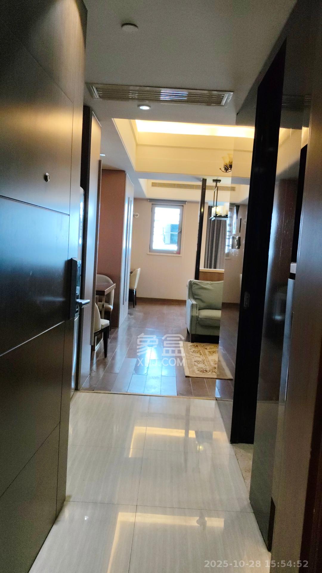 华远国际公寓  1室1厅1卫    3000.0元/月