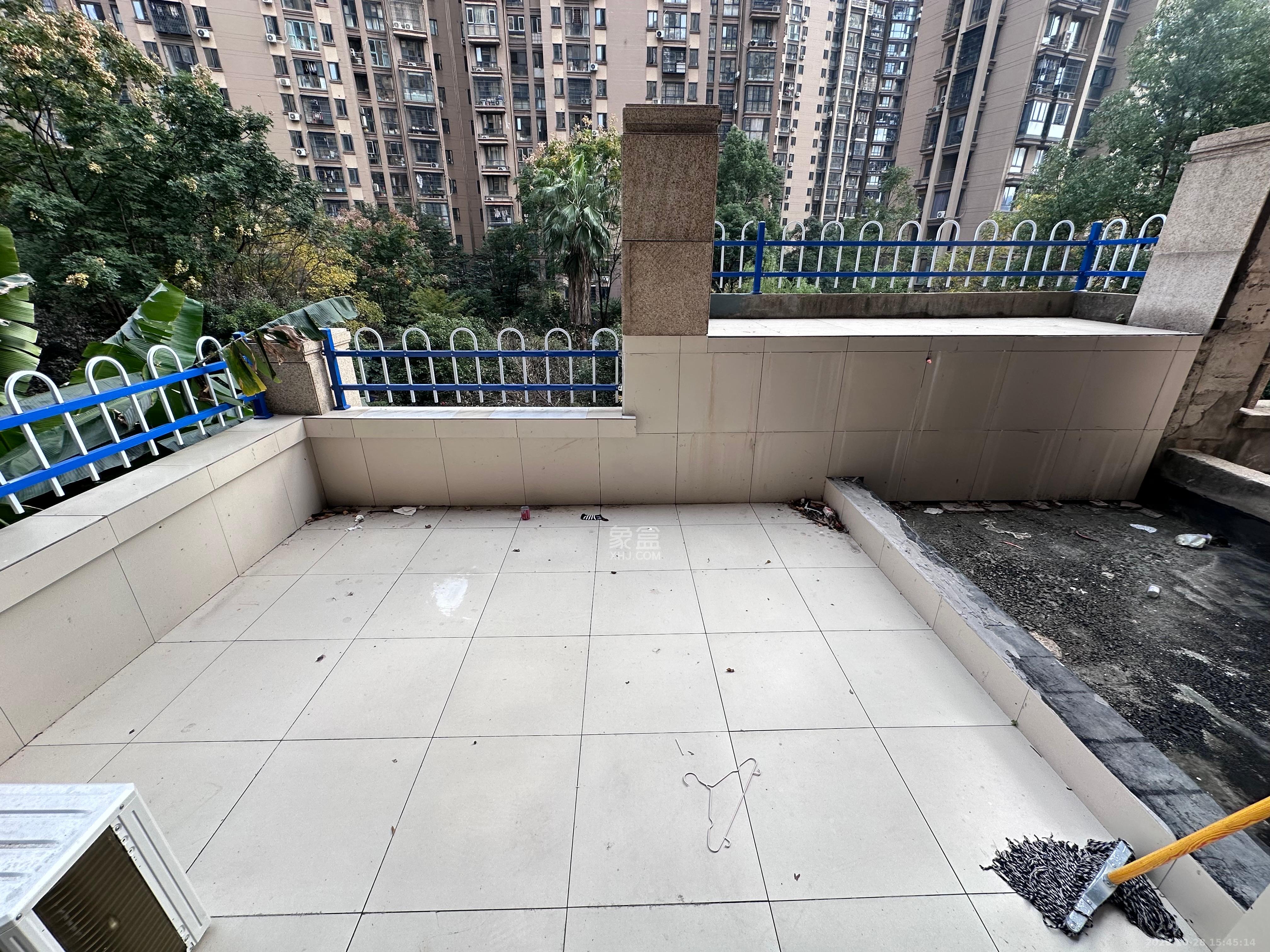 邦盛水岸御园 3室2厅2卫 2200.0元/月 邦盛水岸御园 3室2厅2卫 2200.0元/月室内图