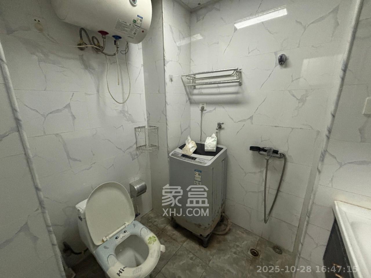 裕天国际商汇中心 1室1厅1卫 1100.0元/月 裕天国际商汇中心 1室1厅1卫 1100.0元/月室内图