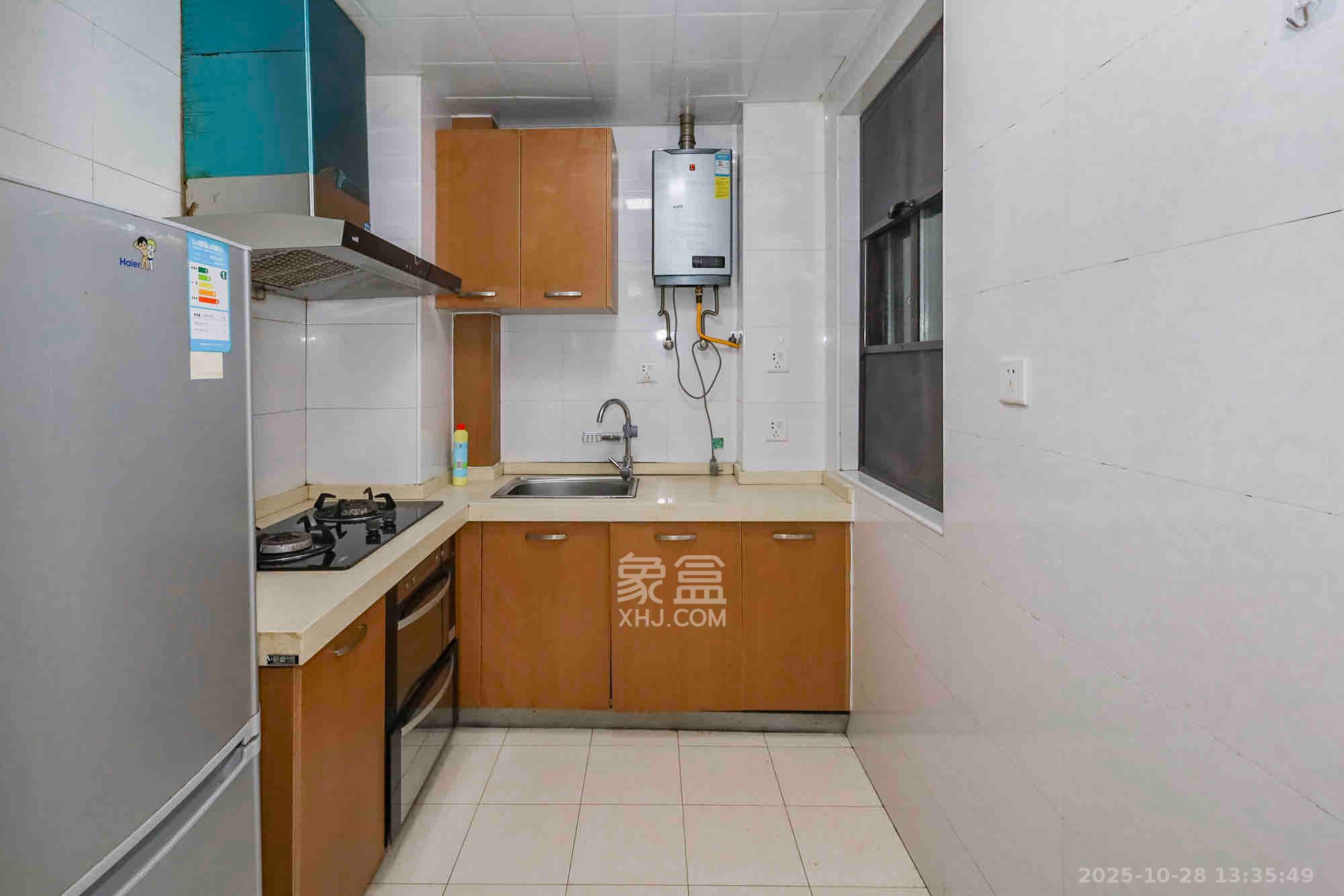 钰龙天下二期（钰龙佳园）  3室2厅2卫    2700.0元/月室内图