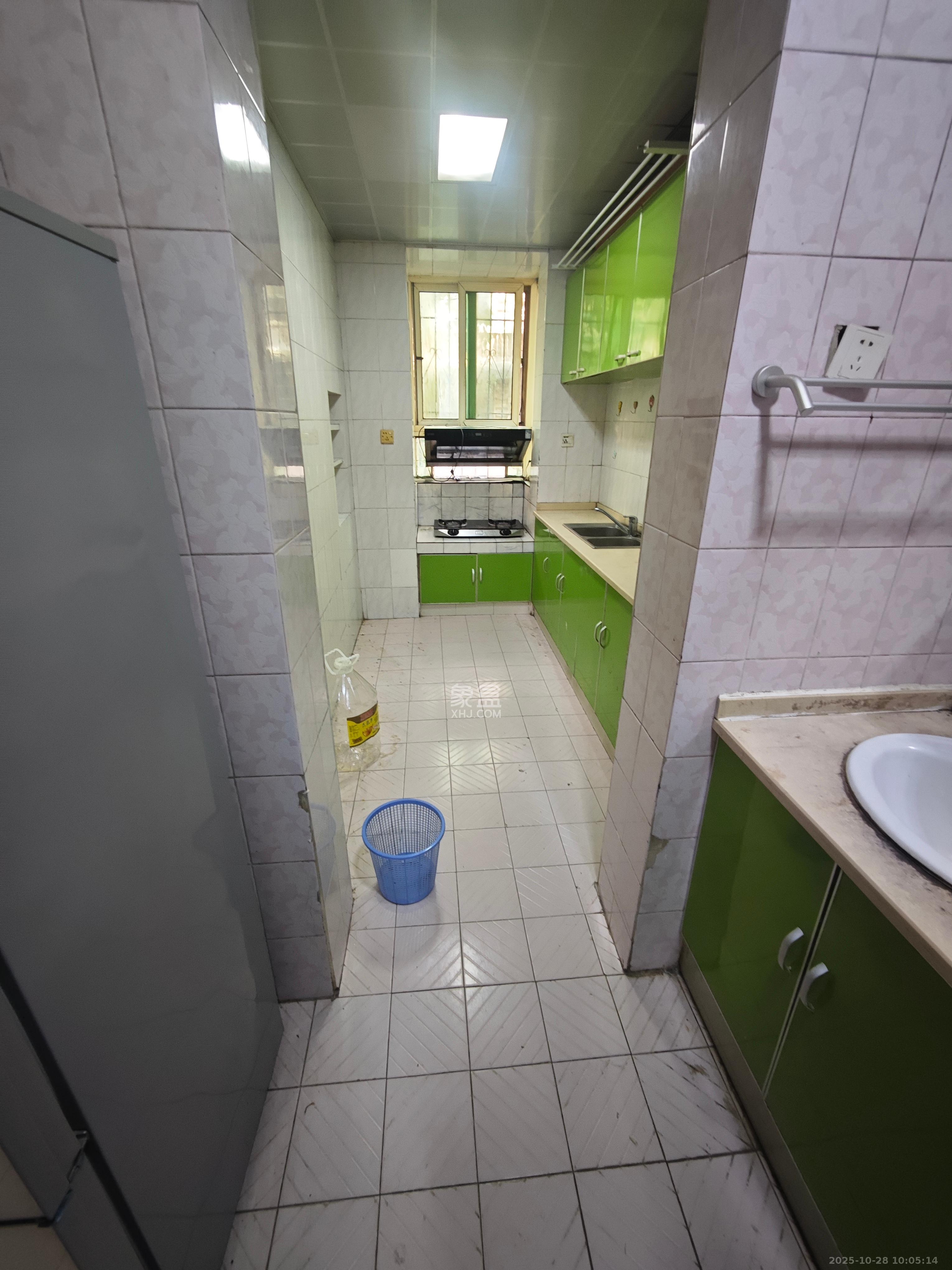 中南林业科技大学西区(西园教工宿舍) 2室1厅1卫 1800.0元/月 中南林业科技大学西区(西园教工宿舍) 2室1厅1卫 1800.0元/月室内图