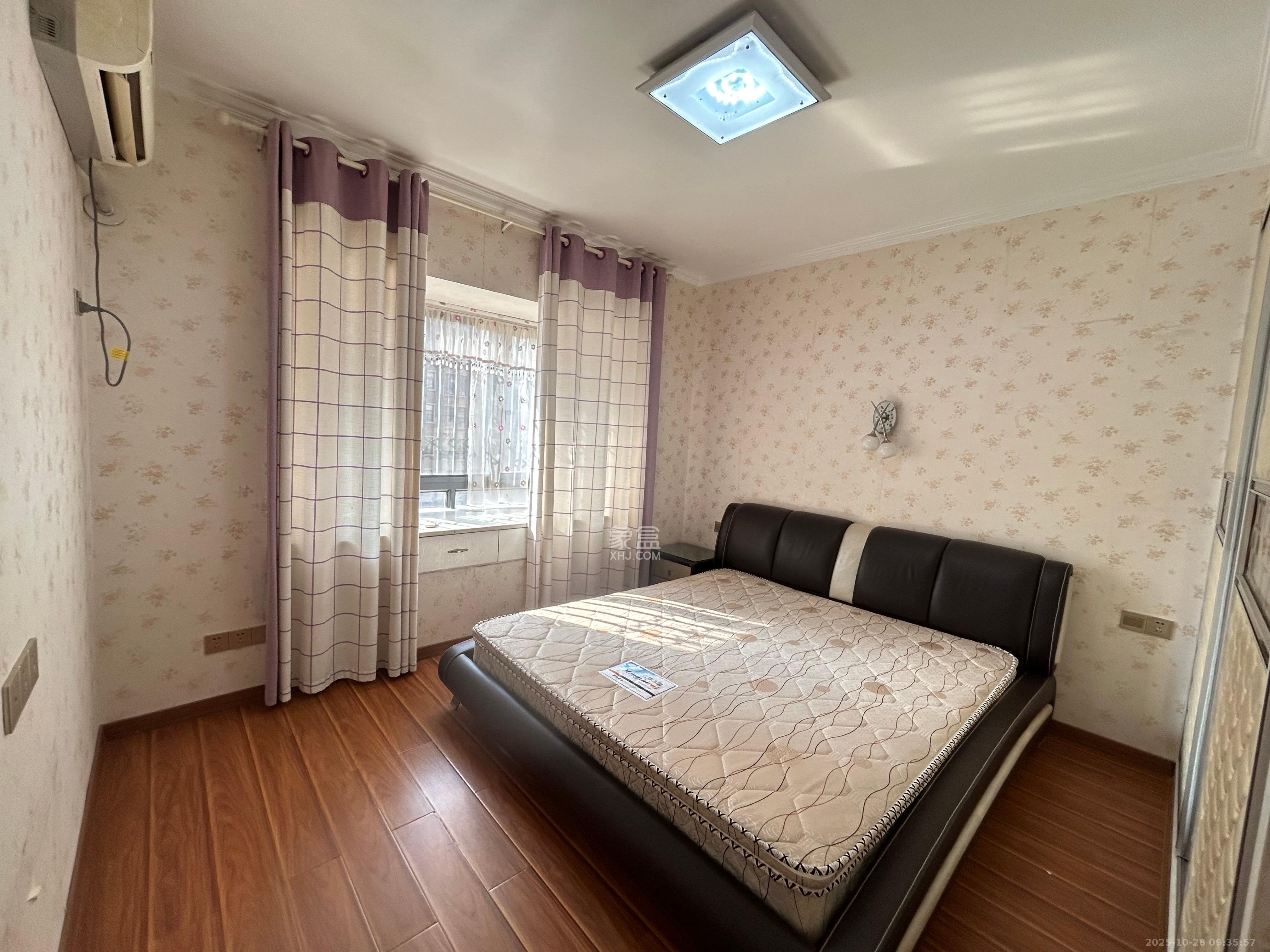 五矿格澜郡 3室2厅2卫 2000.0元/月 五矿格澜郡 3室2厅2卫 2000.0元/月室内图