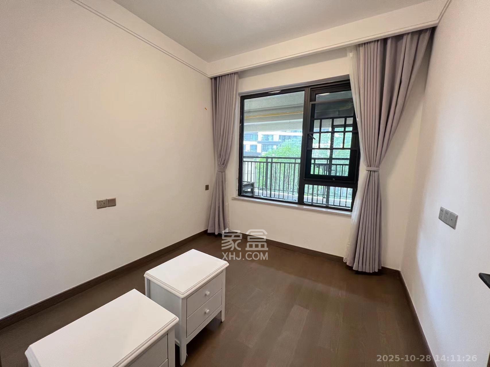 龙湖日盛奕境 3室2厅2卫 2700.0元/月 龙湖日盛奕境 3室2厅2卫 2700.0元/月室内图