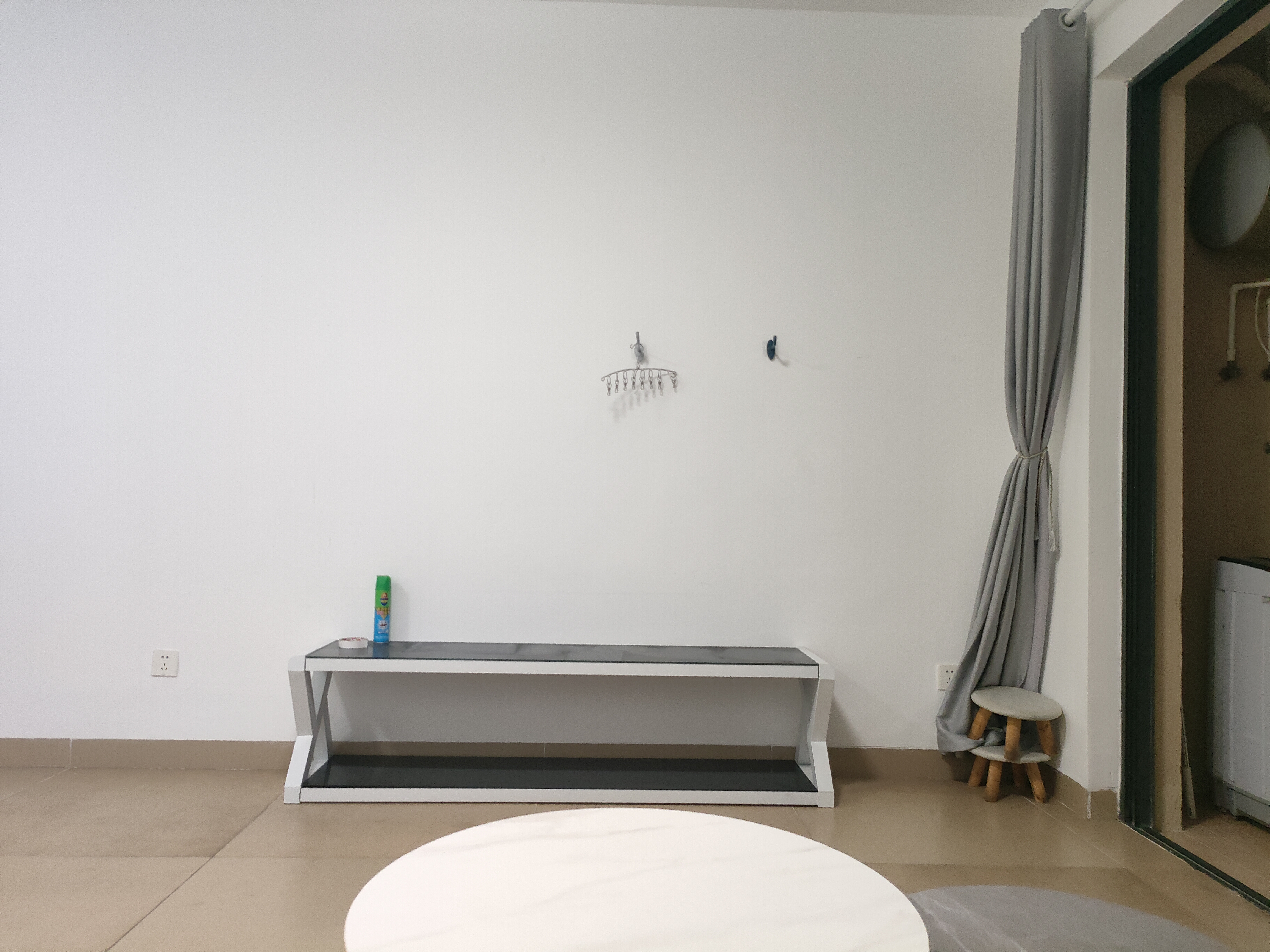 冠盛天泽园  2室2厅1卫    2400.0元/月室内图