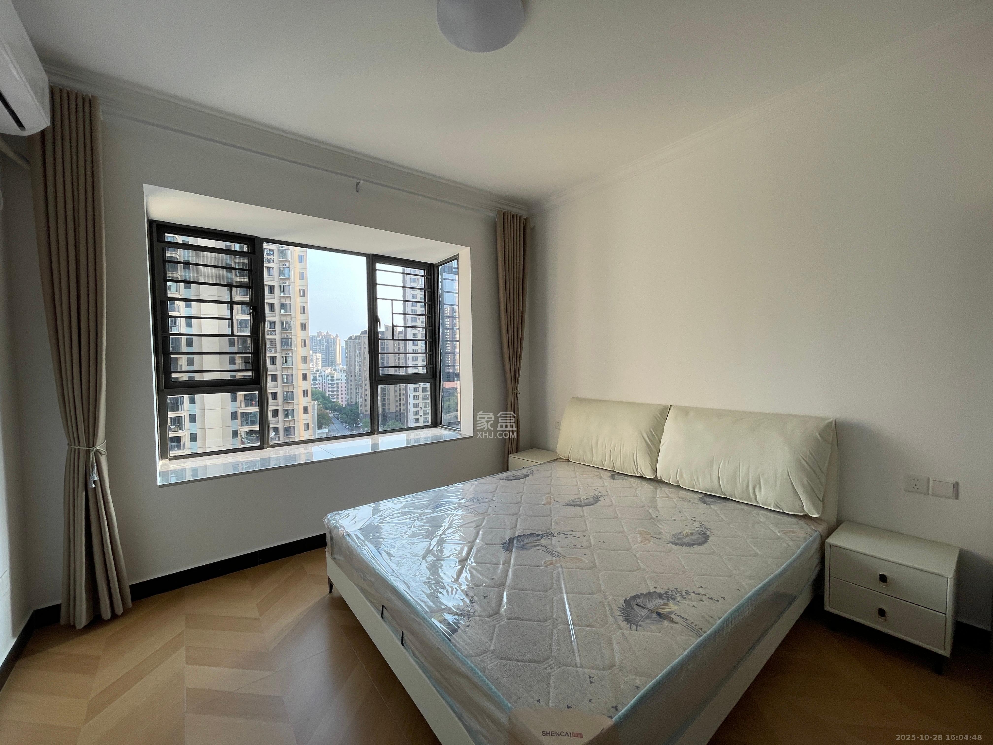 岭福家苑(天心佳苑)  3室1厅2卫    3800.0元/月 岭福家苑(天心佳苑)  3室1厅2卫    3800.0元/月室内图