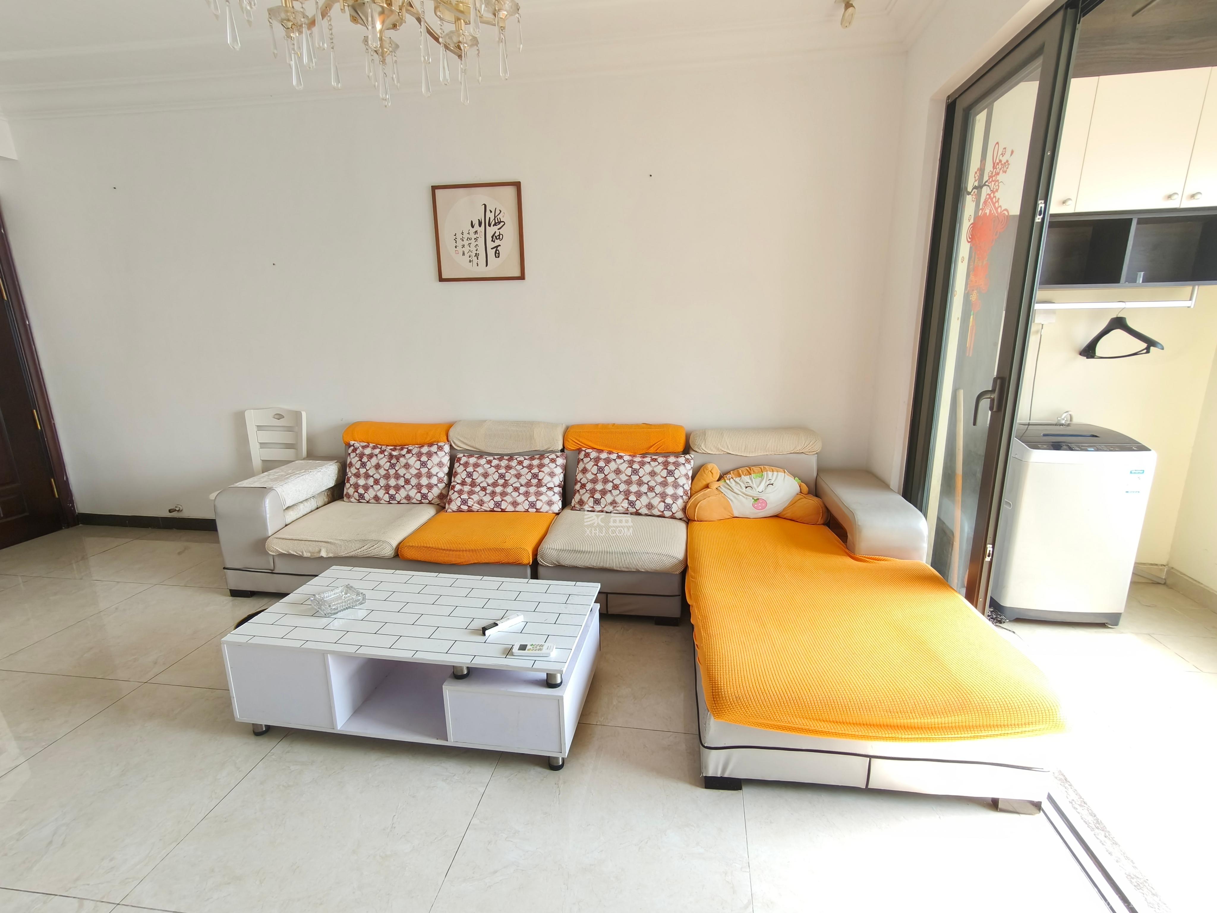 恒大御景半岛锦绣苑  1室0厅0卫    2500.0元/月 恒大御景半岛锦绣苑  1室0厅0卫    2500.0元/月