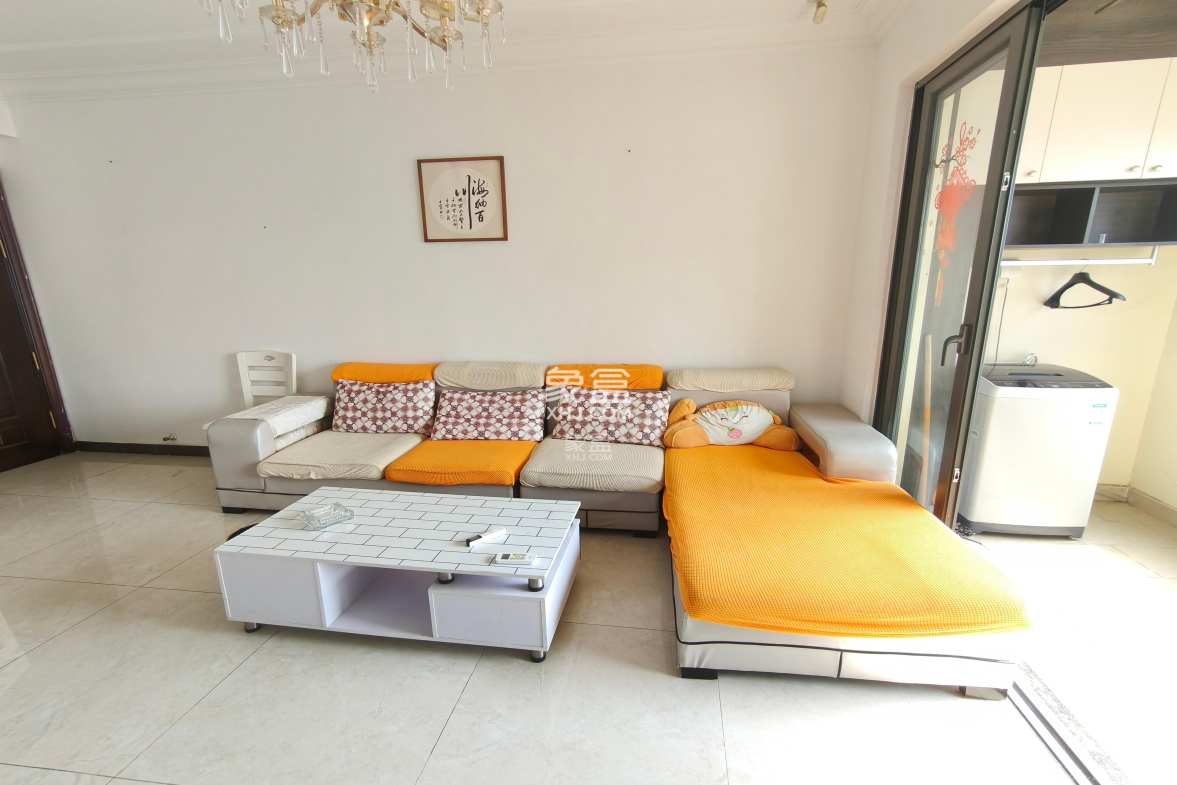 恒大御景半岛锦绣苑  1室0厅0卫    2500.0元/月 恒大御景半岛锦绣苑  1室0厅0卫    2500.0元/月室内图1