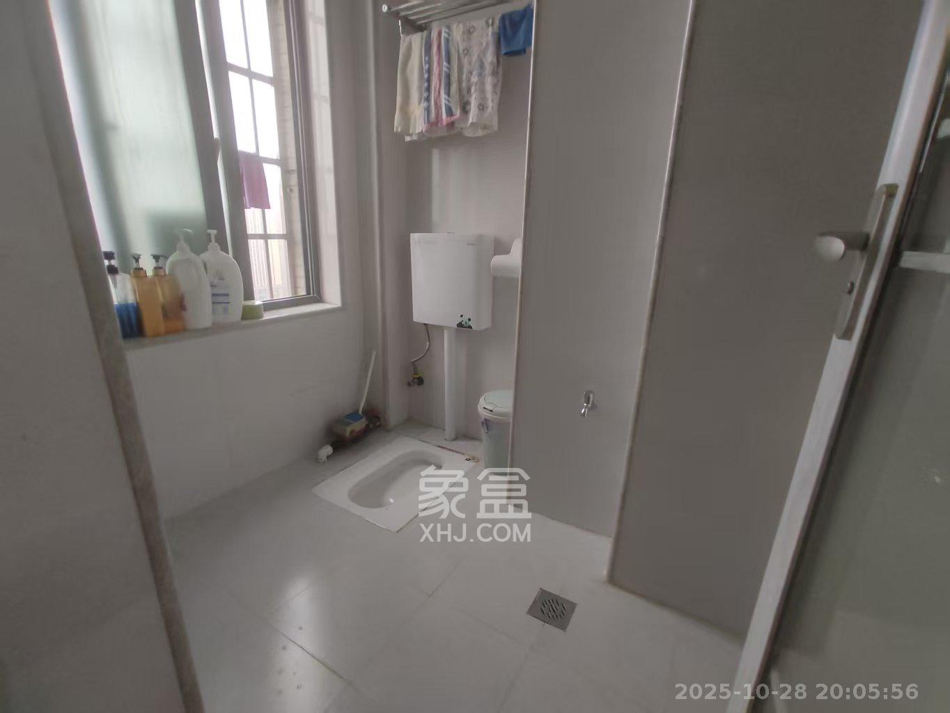 尚都花园城  2室1厅1卫    1500.0元/月 尚都花园城  2室1厅1卫    1500.0元/月室内图