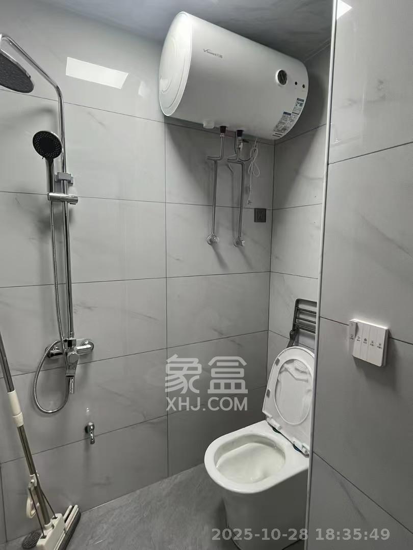 新城悦隽公园  1室1厅1卫    1200.0元/月 新城悦隽公园  1室1厅1卫    1200.0元/月室内图