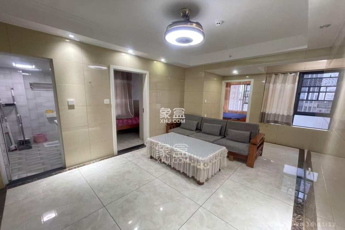 天鸿天府(天鸿中央大院) 2室1厅1卫 2100.0元/月 天鸿天府(天鸿中央大院) 2室1厅1卫 2100.0元/月室内图