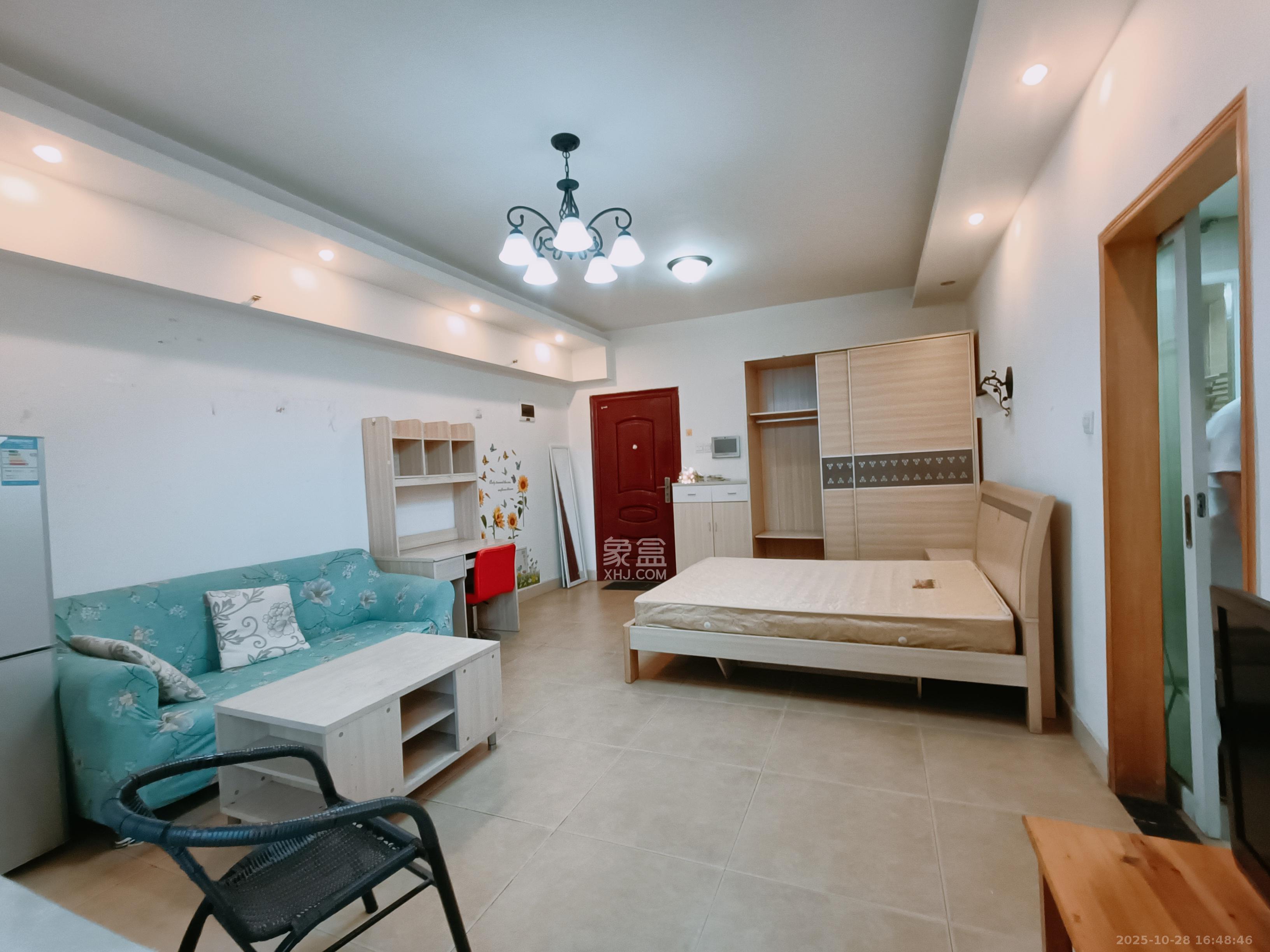 凯轩云顶  1室1厅1卫    1600.0元/月 凯轩云顶  1室1厅1卫    1600.0元/月室内图