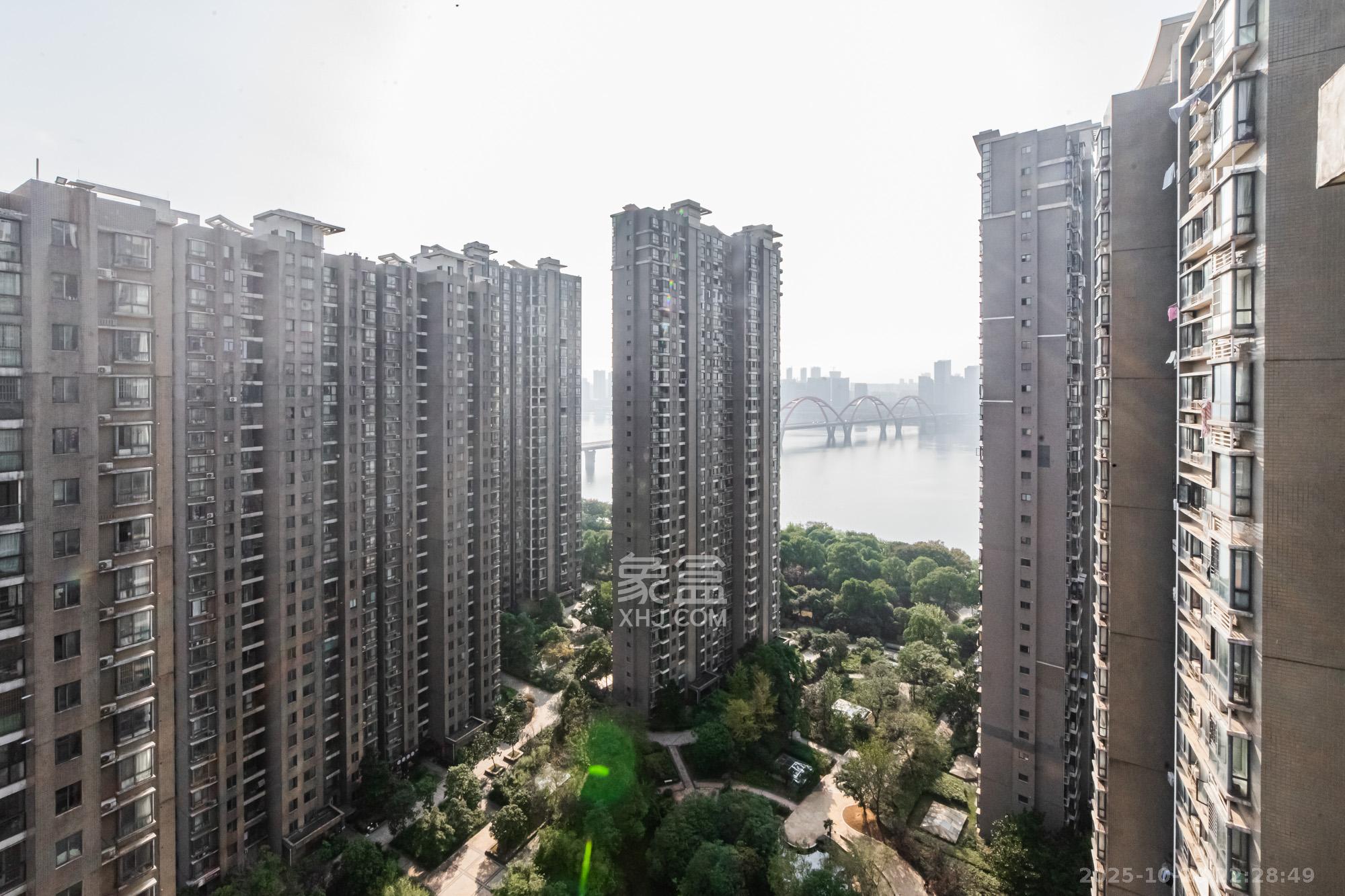 湘江世纪城悦江苑  2室2厅1卫    80.0万其他