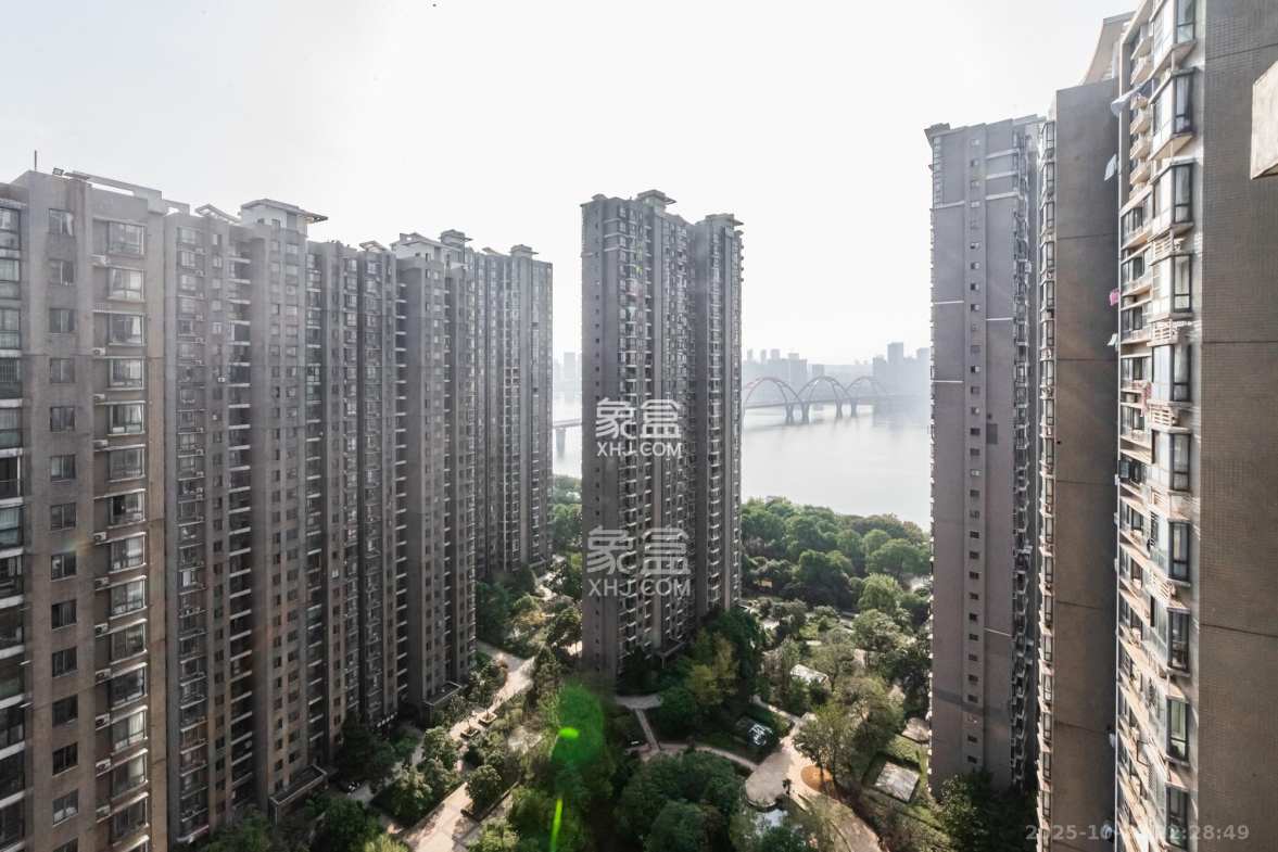 湘江世纪城悦江苑 2室2厅1卫 80.0万 湘江世纪城悦江苑 2室2厅1卫 80.0万其他