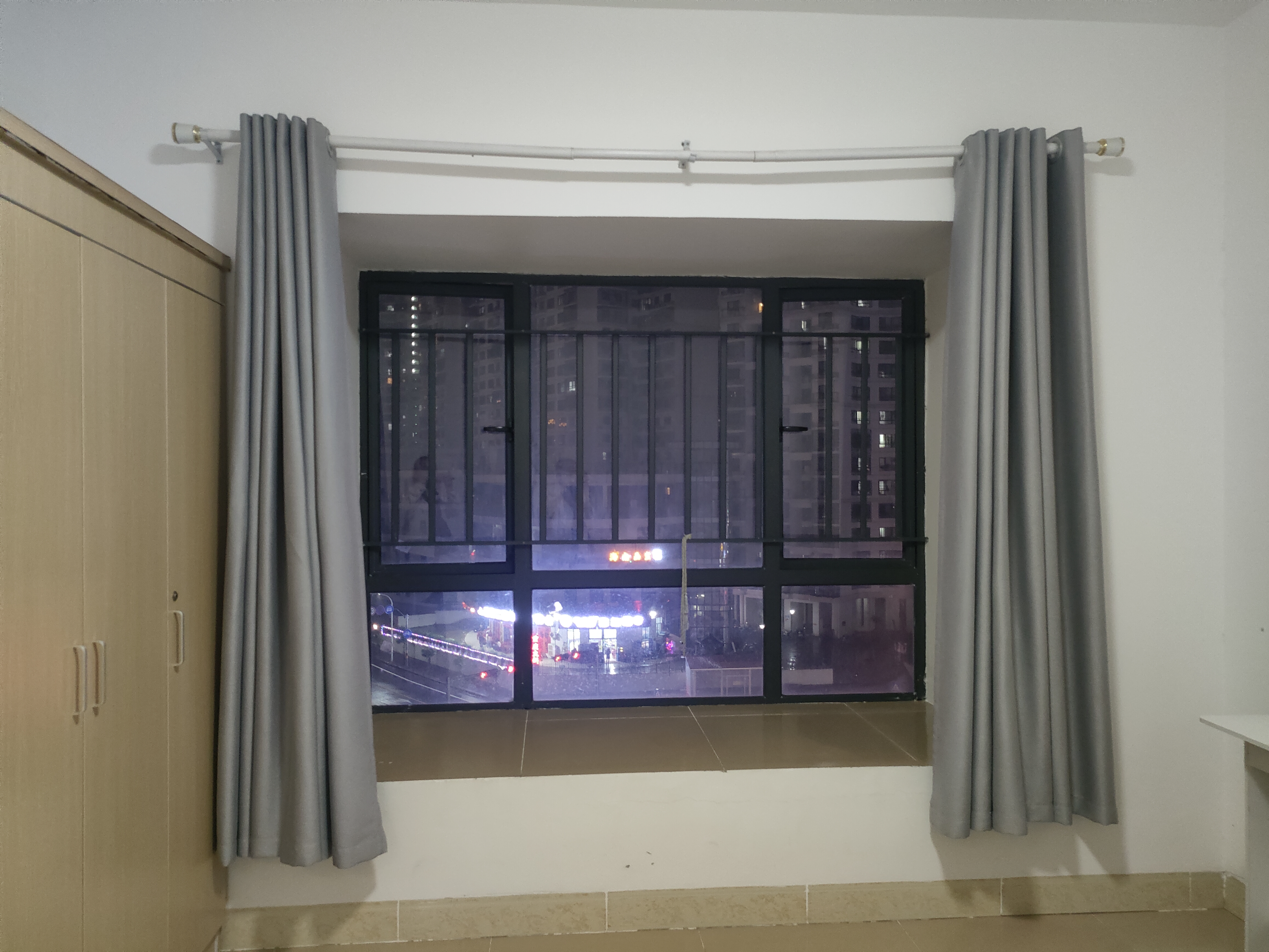 冠盛天泽园 2室2厅1卫 2400.0元/月 冠盛天泽园 2室2厅1卫 2400.0元/月室内图