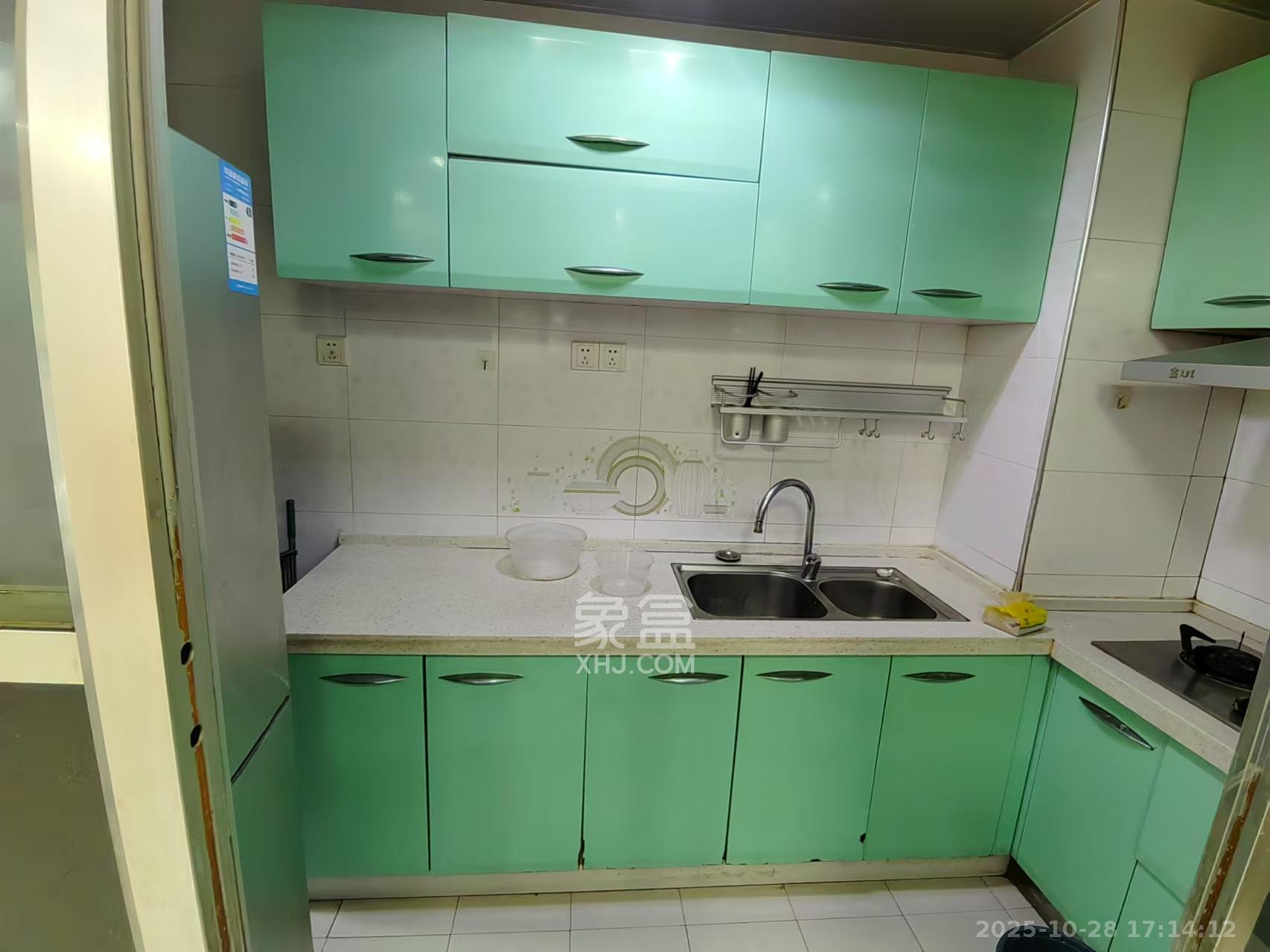 中信文化广场（中信新城二期）  2室2厅1卫    1700.0元/月室内图