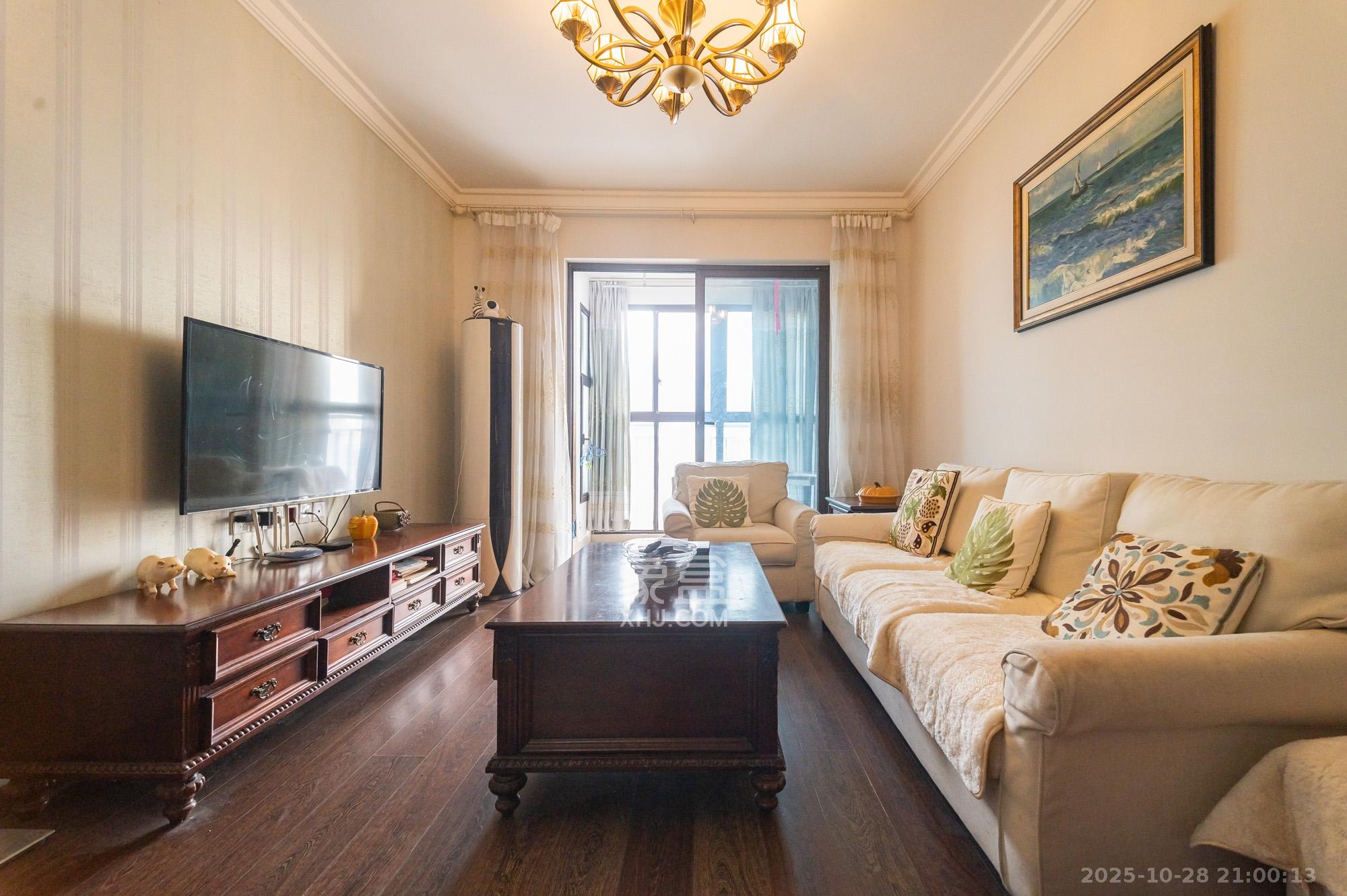 华润置地广场一期  2室2厅1卫    59.8万 华润置地广场一期  2室2厅1卫    59.8万