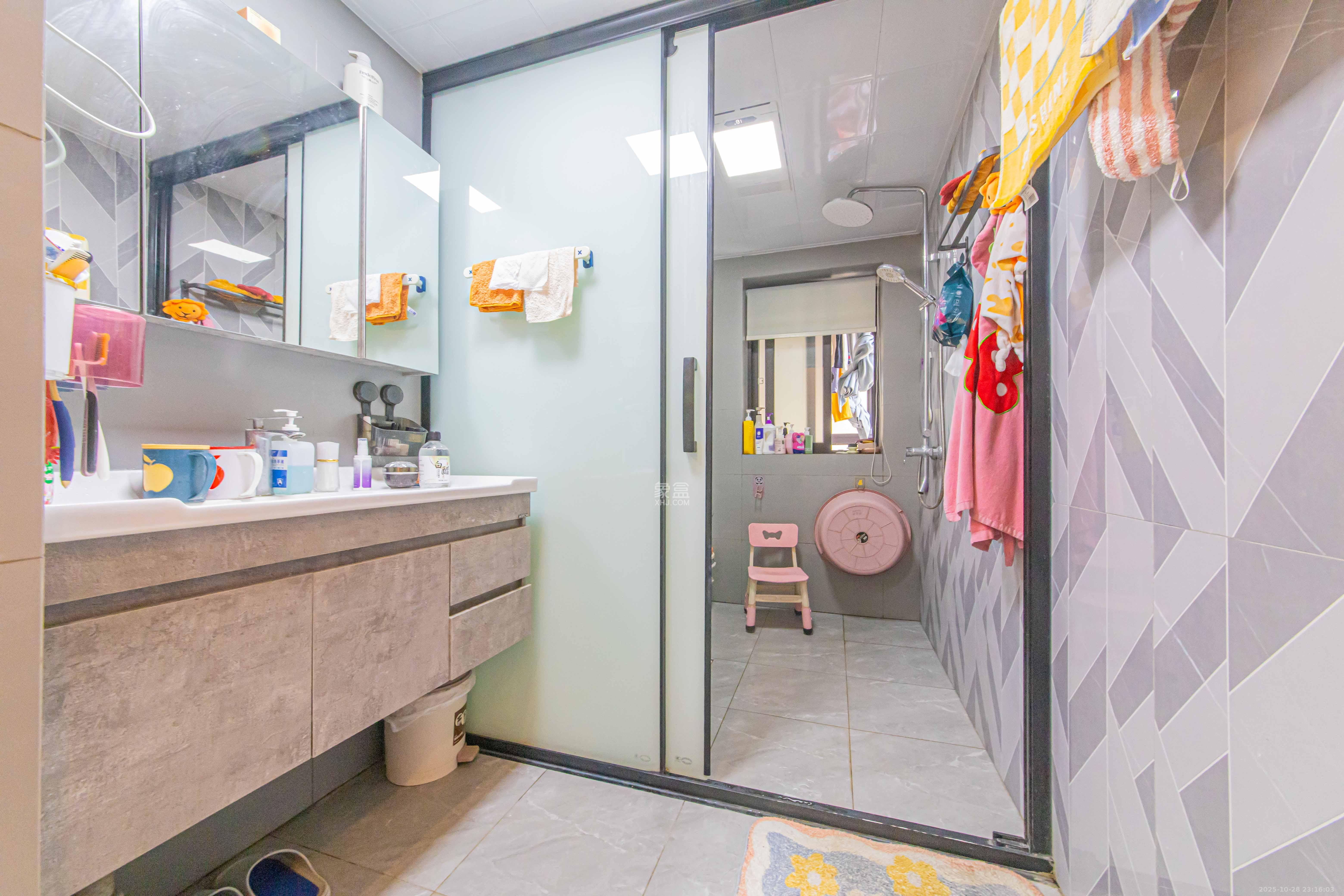 北辰中央公园E区  3室2厅2卫    139.0万 北辰中央公园E区  3室2厅2卫    139.0万卫生间