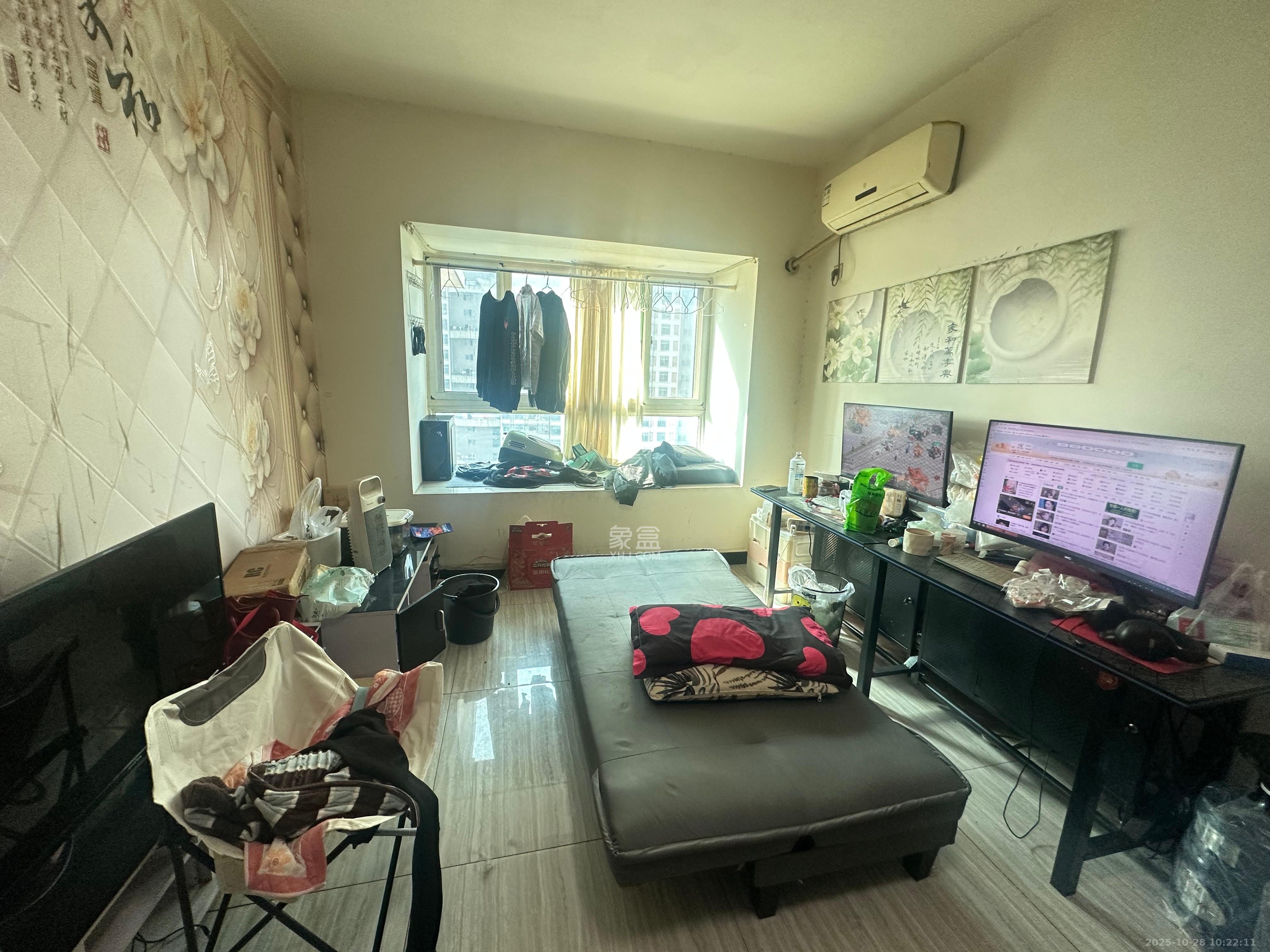 都市晨光  1室1厅1卫    1500.0元/月 都市晨光  1室1厅1卫    1500.0元/月室内图