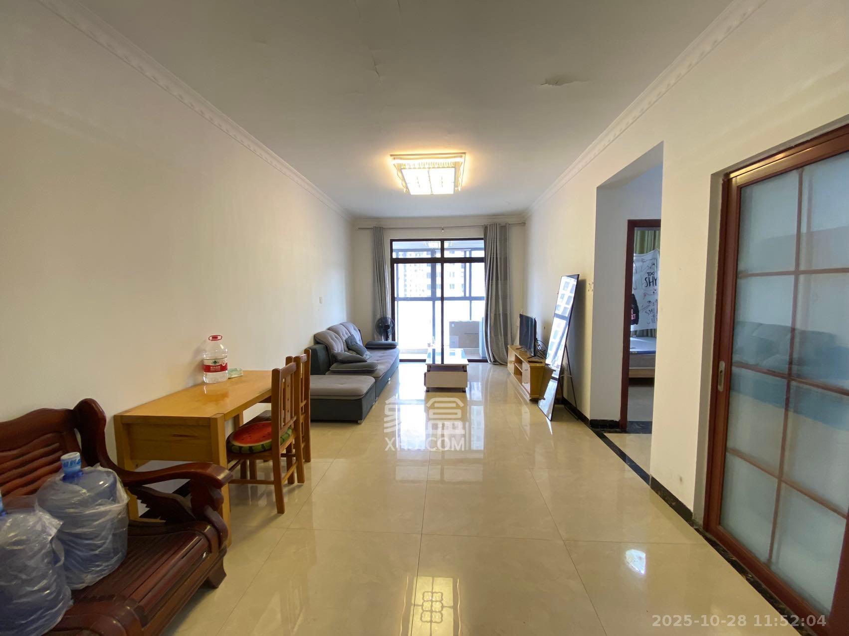 中建信和城  1室2厅1卫    2500.0元/月 中建信和城  1室2厅1卫    2500.0元/月