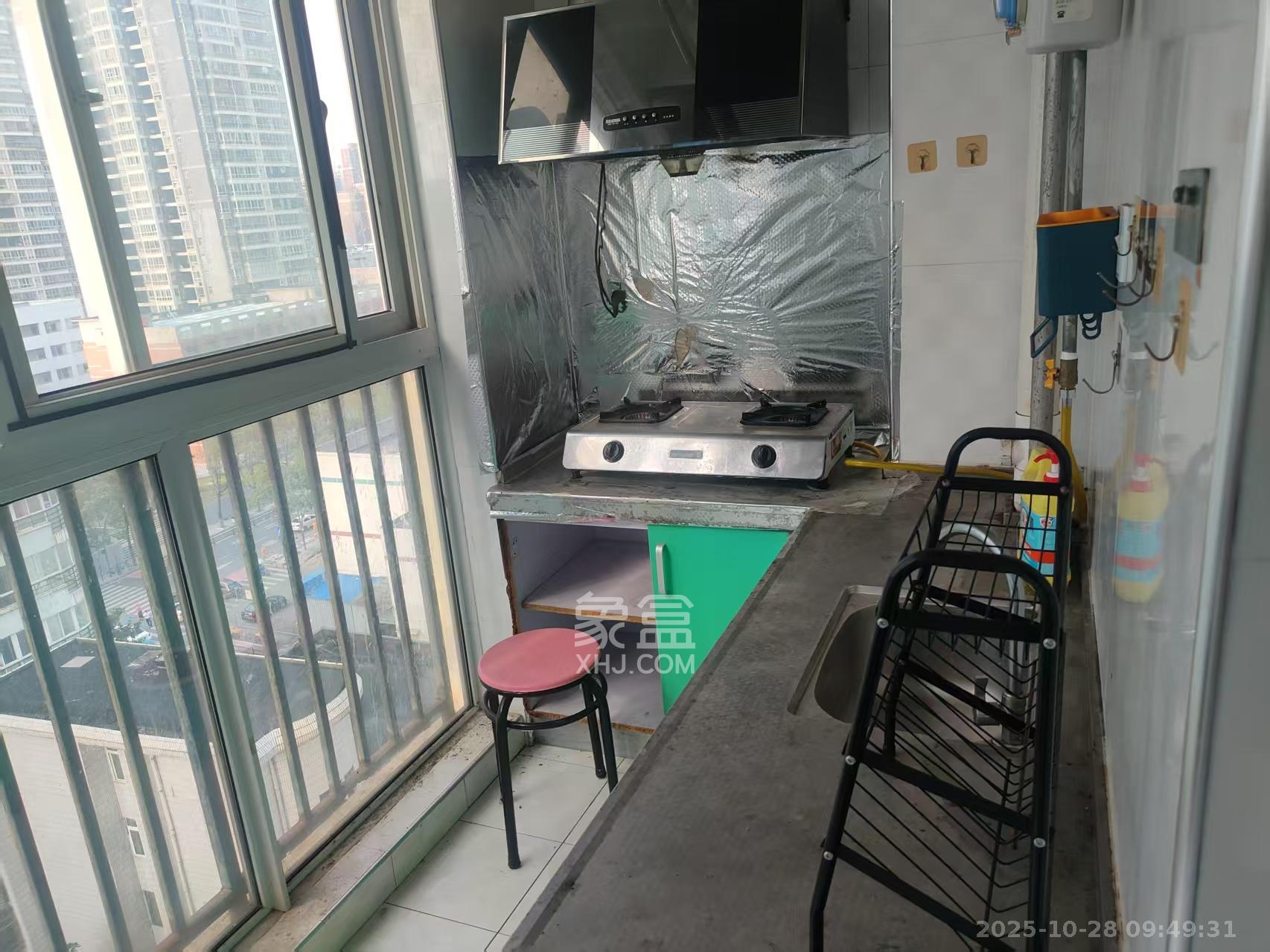 圆梦灰埠大市场  1室1厅1卫    1000.0元/月 圆梦灰埠大市场  1室1厅1卫    1000.0元/月室内图