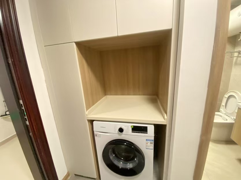 碧桂园衡州盛世  1室1厅1卫    1300.0元/月