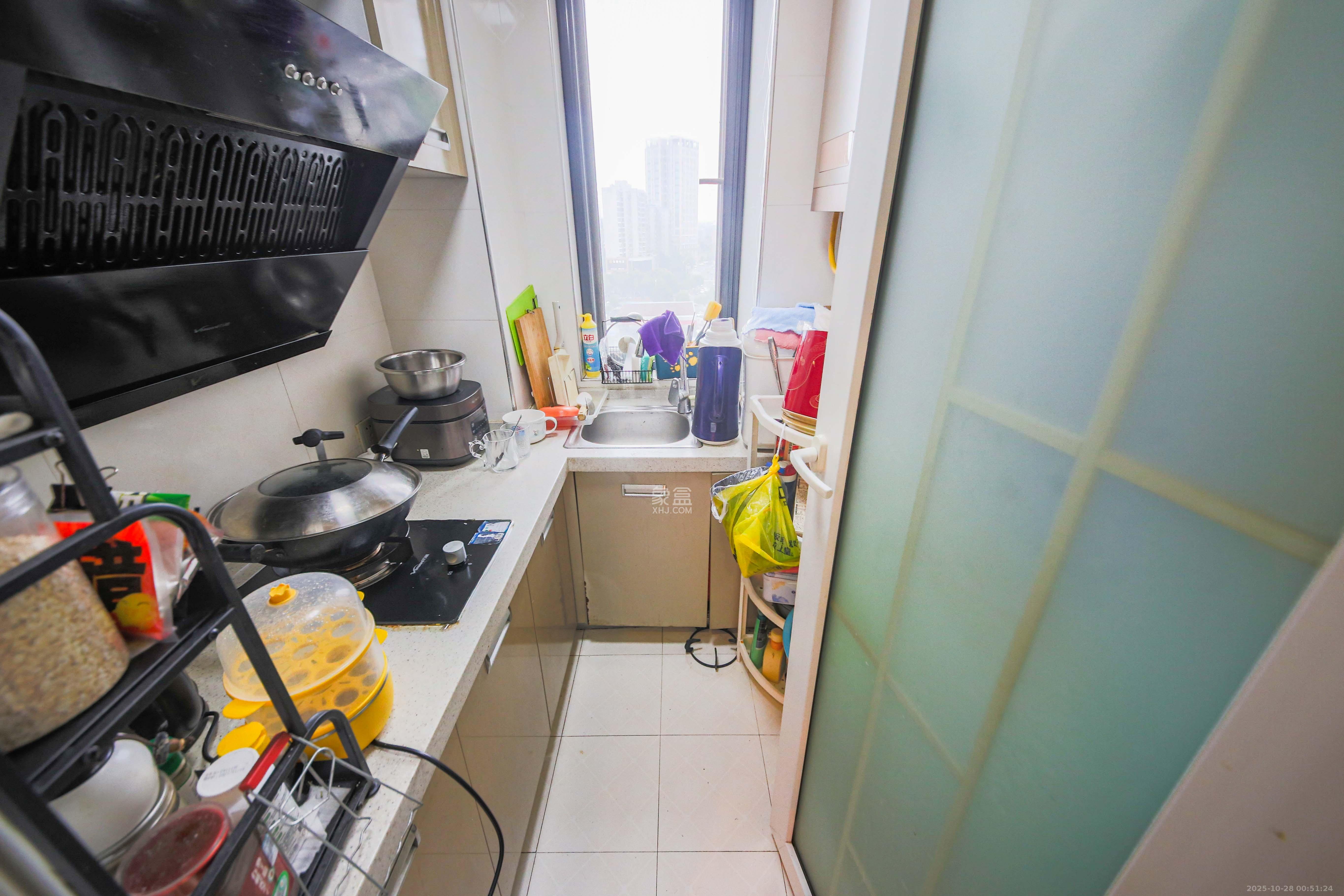 博林金谷 1室1厅1卫 48.0万 博林金谷 1室1厅1卫 48.0万厨房