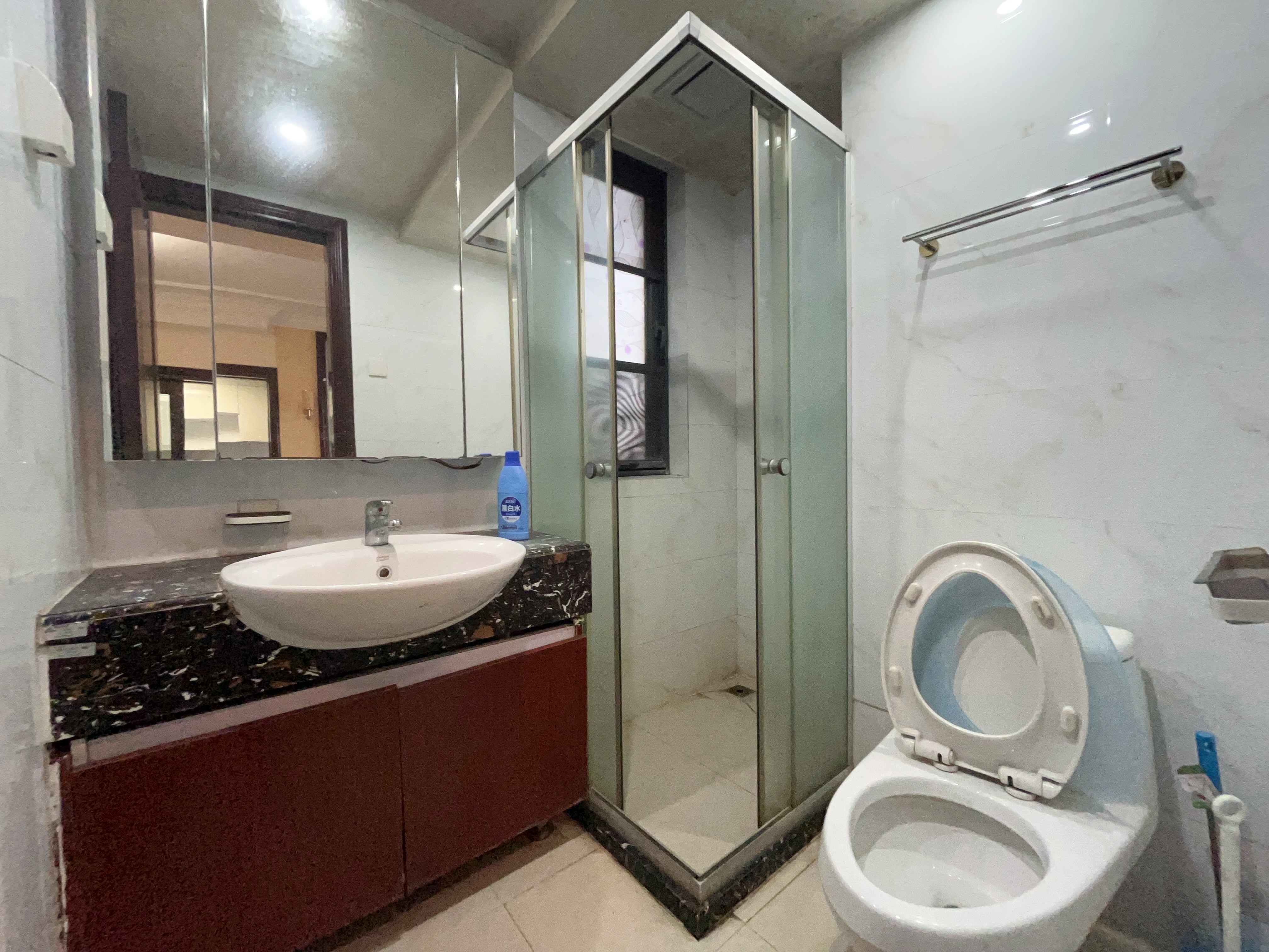 恒大海口文化旅游城 2室2厅1卫 2000.0元/月 恒大海口文化旅游城 2室2厅1卫 2000.0元/月室内图