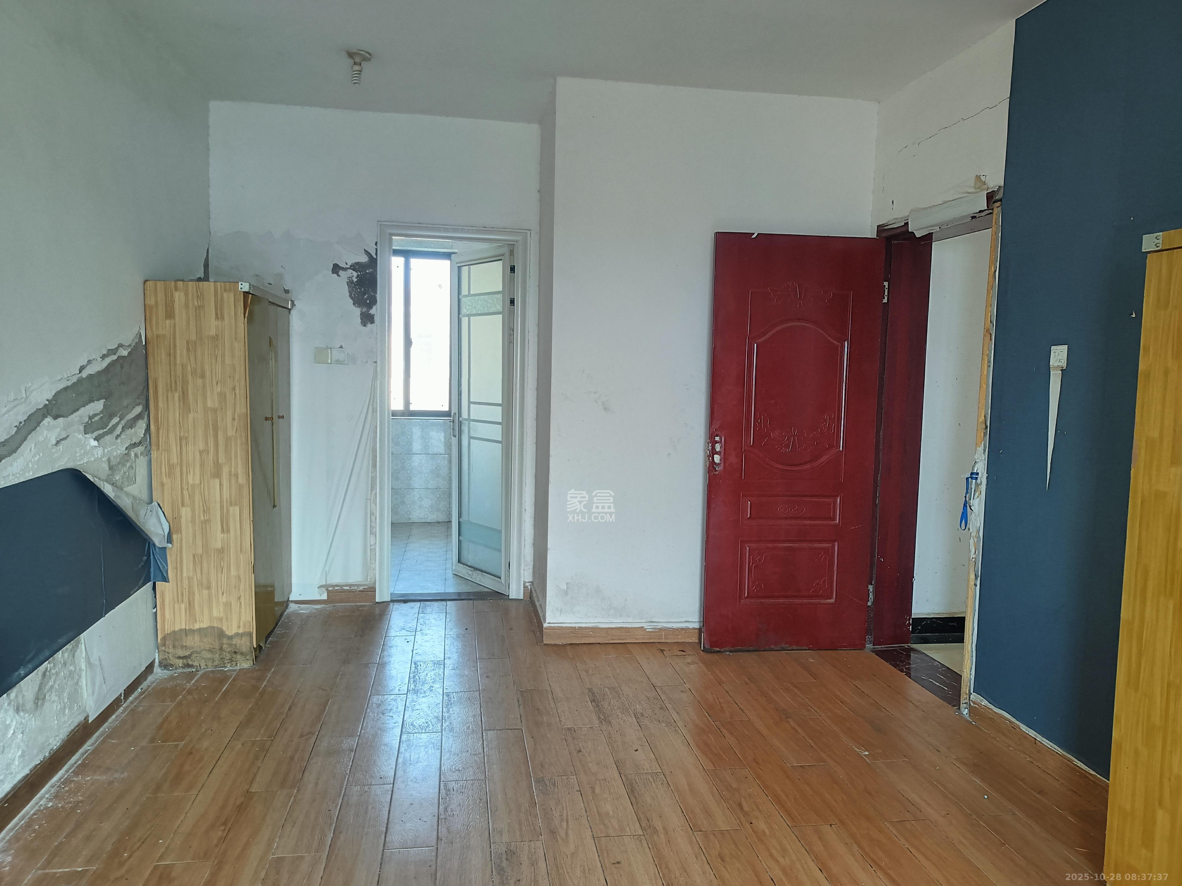 晟通城  3室2厅2卫    1500.0元/月 晟通城  3室2厅2卫    1500.0元/月室内图