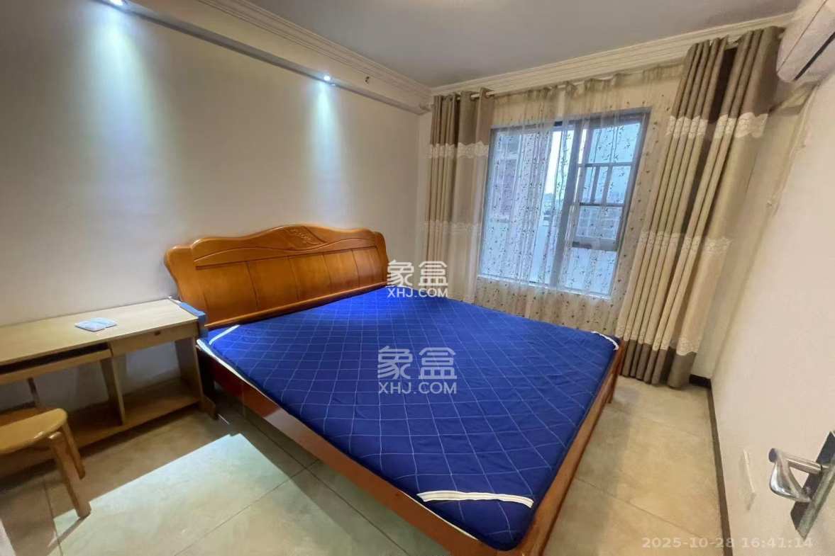 天鸿天府(天鸿中央大院) 2室1厅1卫 2100.0元/月 天鸿天府(天鸿中央大院) 2室1厅1卫 2100.0元/月室内图