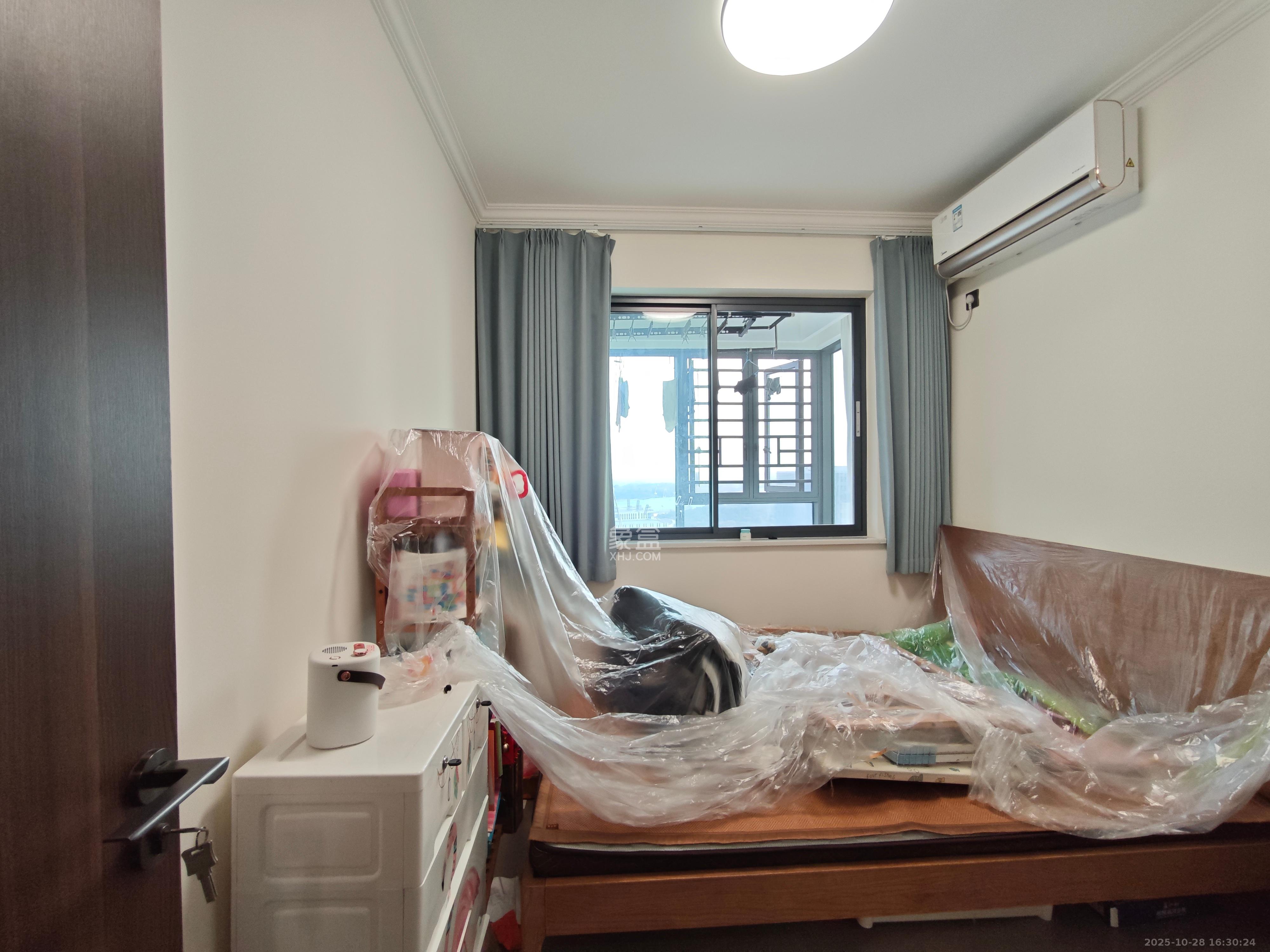 碧桂园智慧城市  3室2厅2卫    2400.0元/月室内图