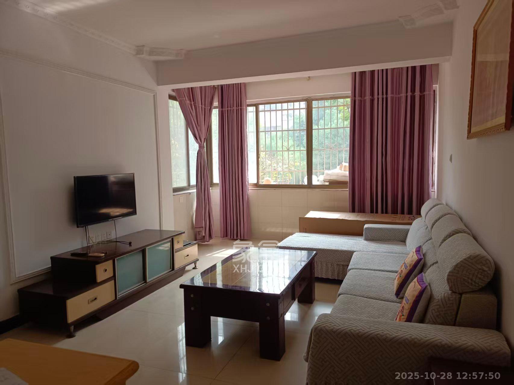 金石蓉园  1室0厅0卫    1500.0元/月 金石蓉园  1室0厅0卫    1500.0元/月室内图