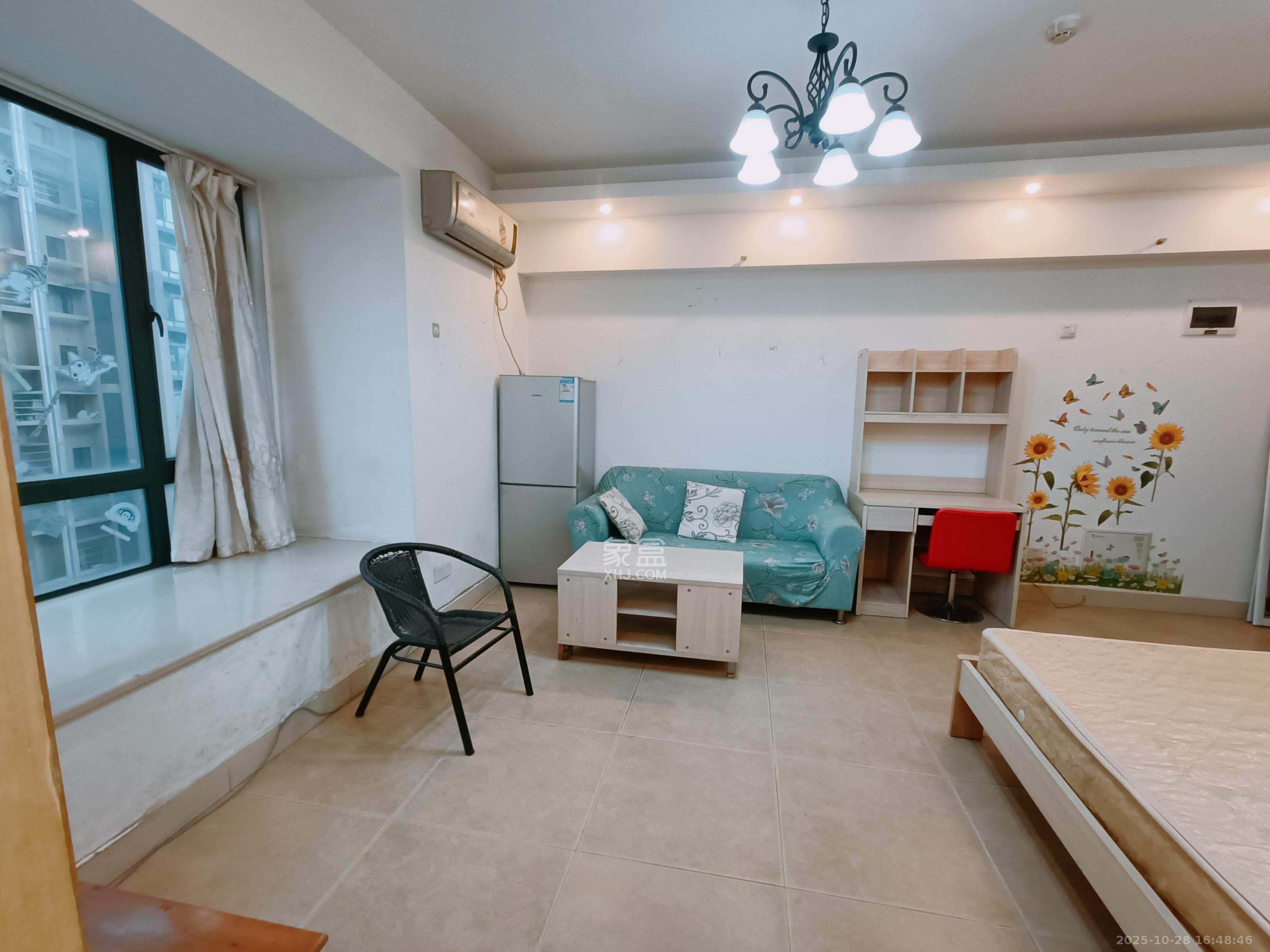 凯轩云顶  1室1厅1卫    1600.0元/月 凯轩云顶  1室1厅1卫    1600.0元/月室内图