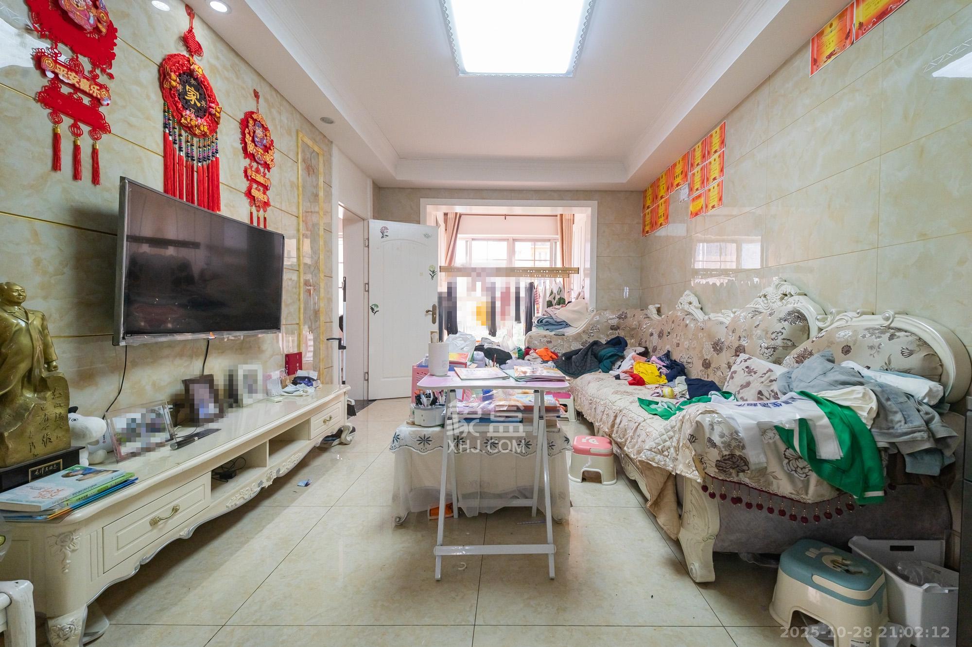 MOMA当代广场  4室2厅2卫    69.8万