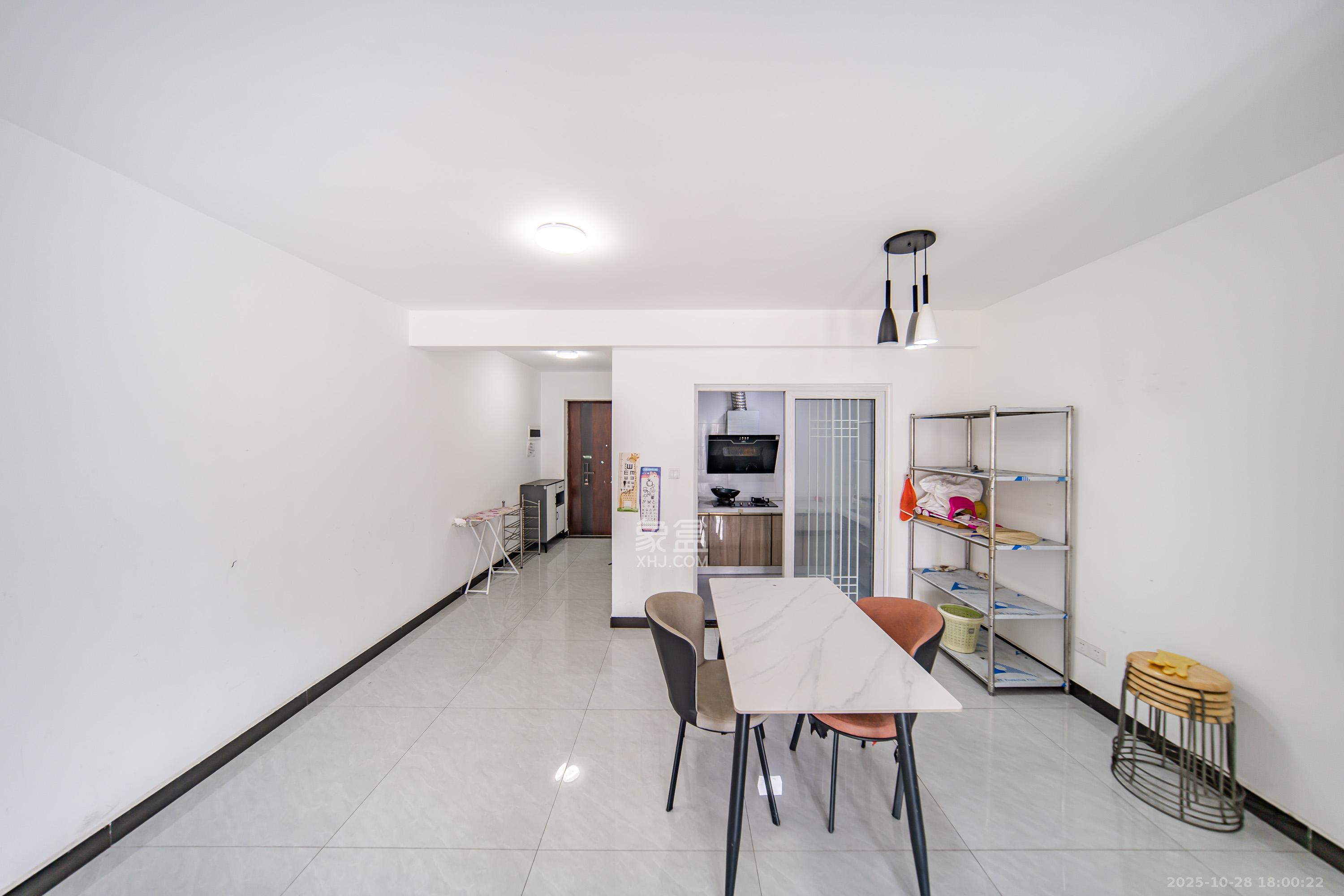 城发恒伟星雅韵（恒伟星辉苑）  4室2厅2卫    148.8万其他